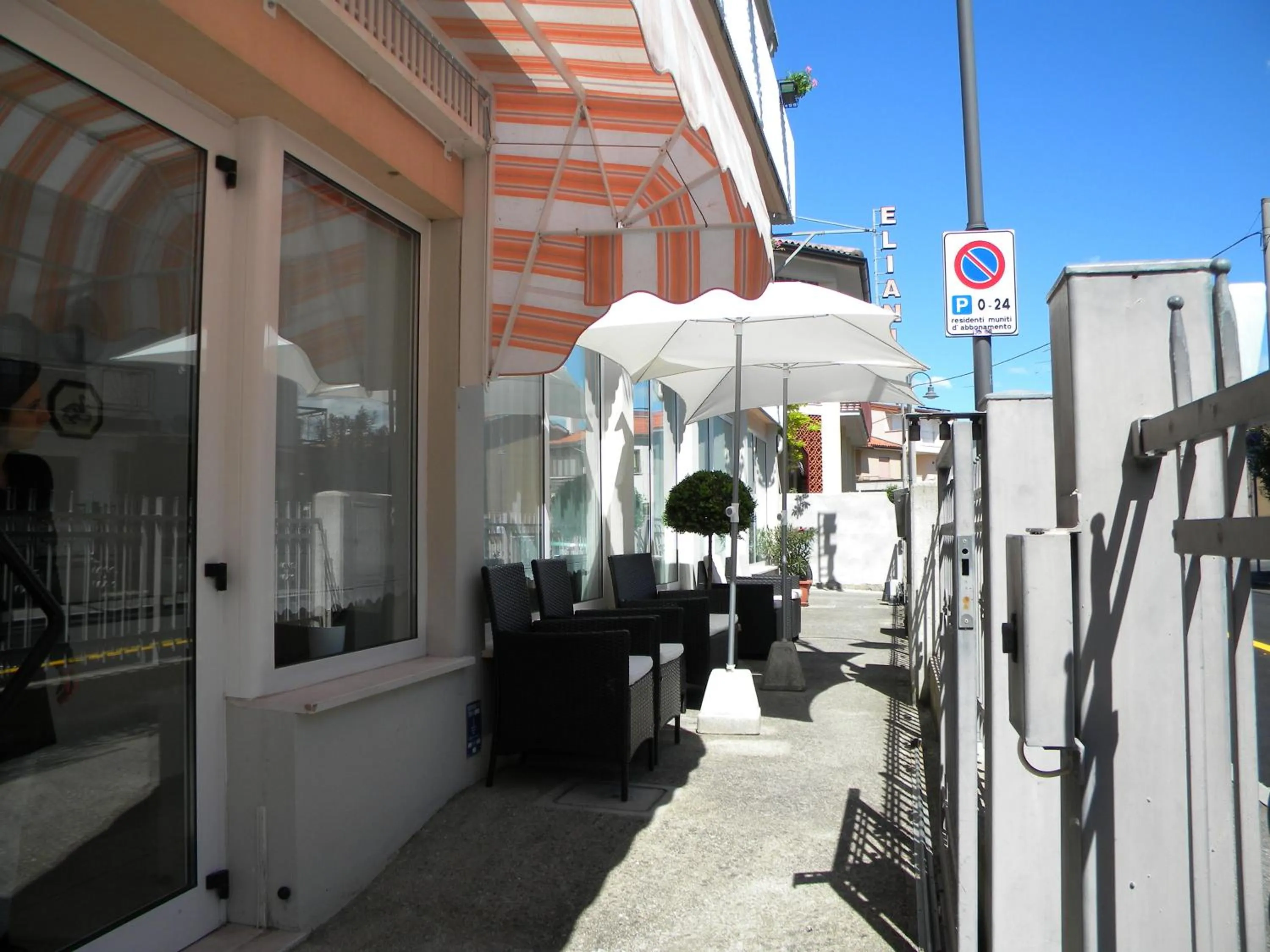 Patio in Hotel Eliani