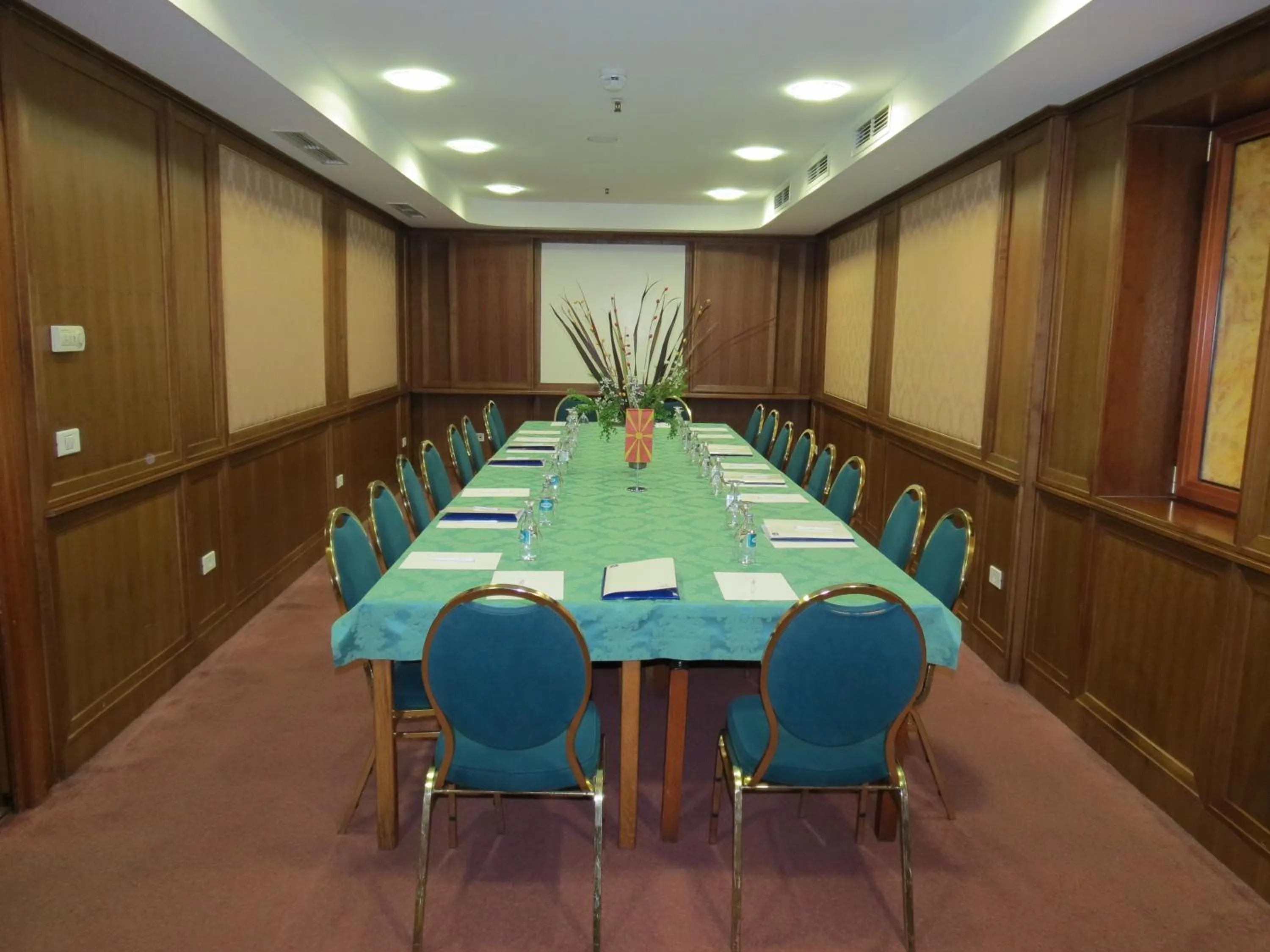 Business facilities in Hotel Turist - City Center