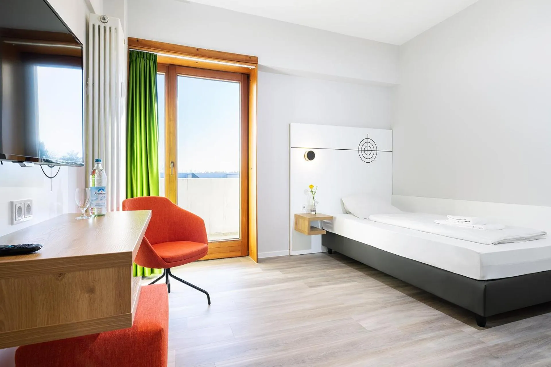 Bed in Hotel Olympia Schießanlage