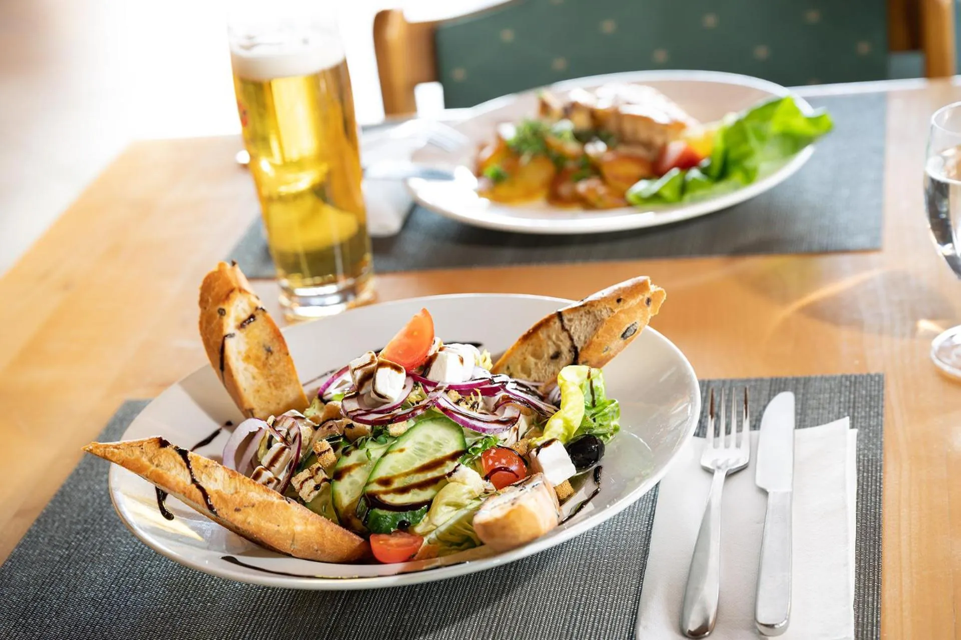 Food and drinks in Hotel Olympia Schießanlage