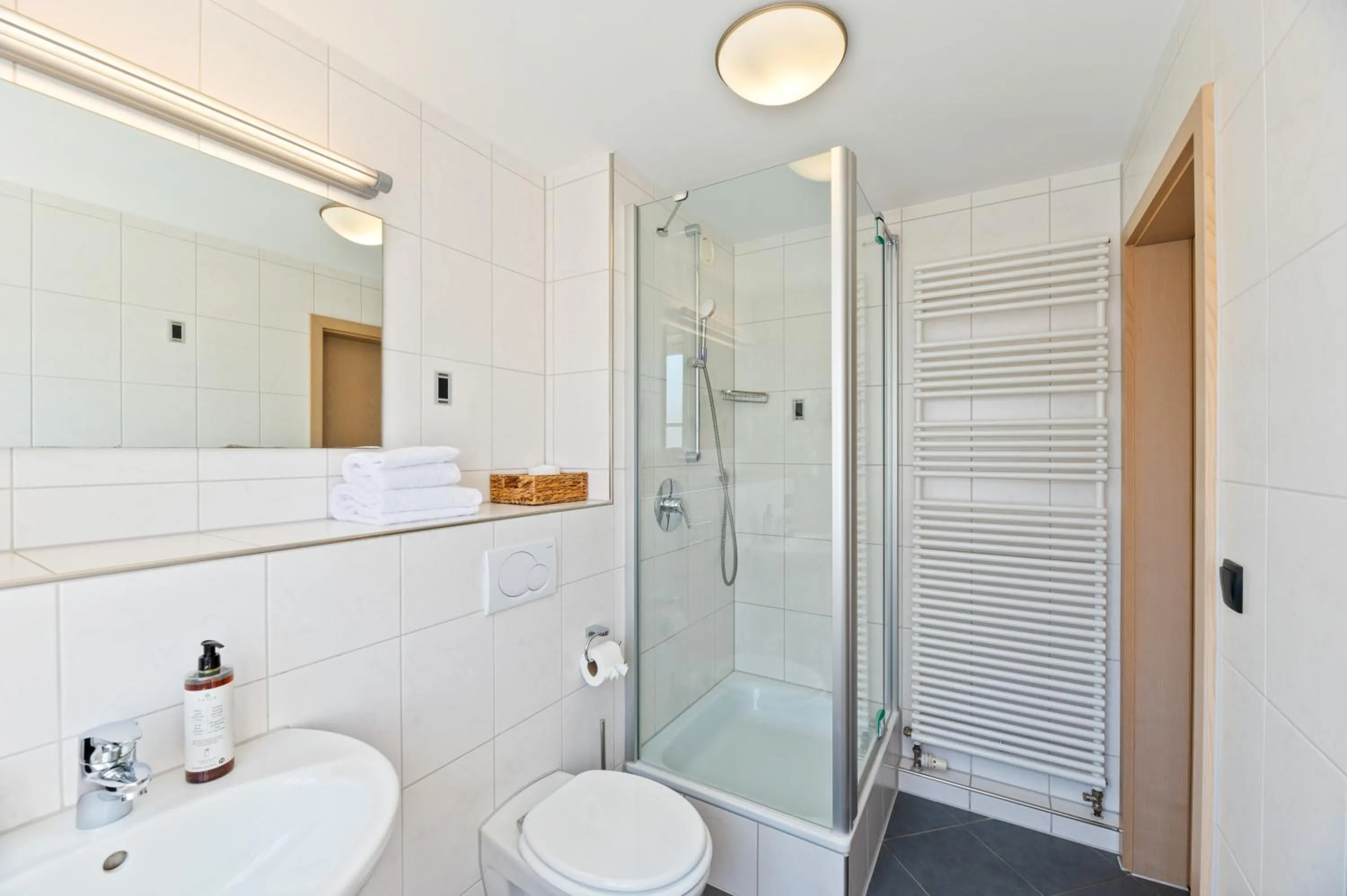 Shower in Gästehaus Andrea