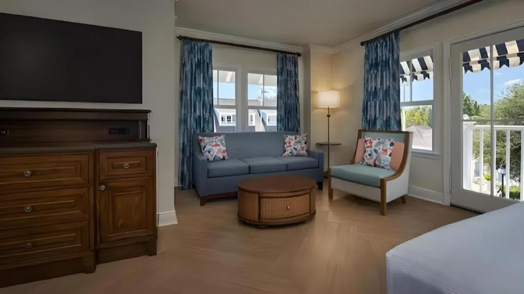 Bed in Disney's Beach Club Resort