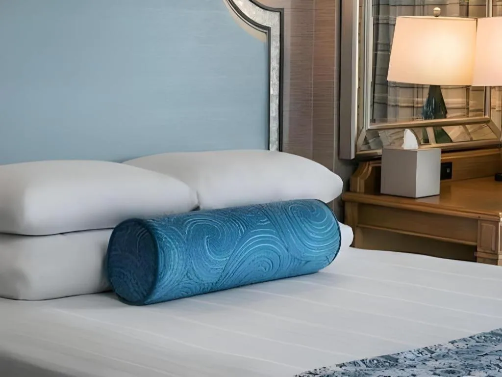 Bed in Disney's Beach Club Resort