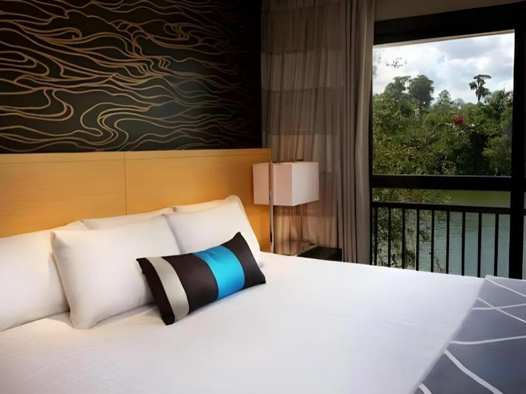 Bed in Disney's Contemporary Resort