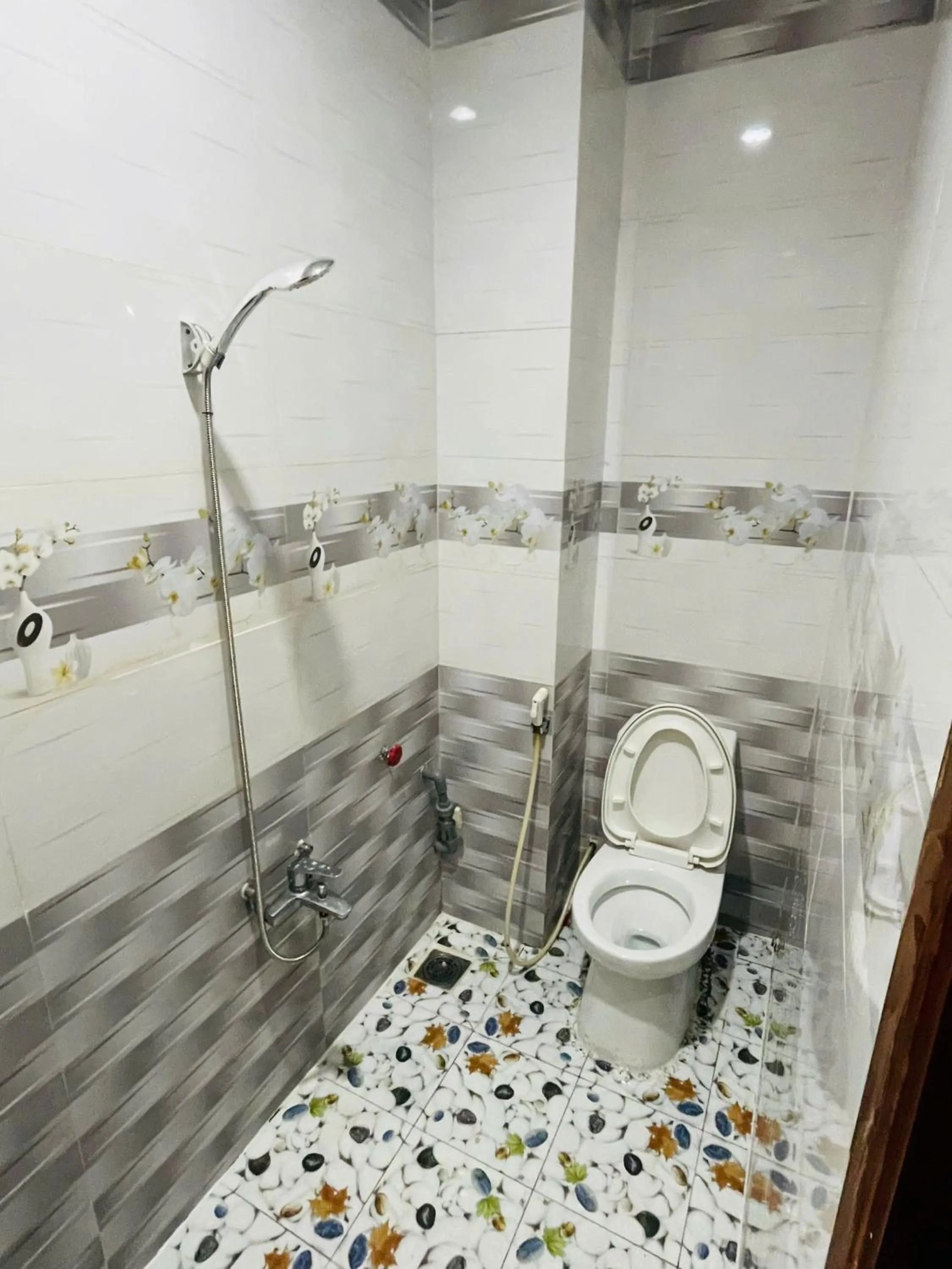 Bathroom in Nam Anh 3 Hotel