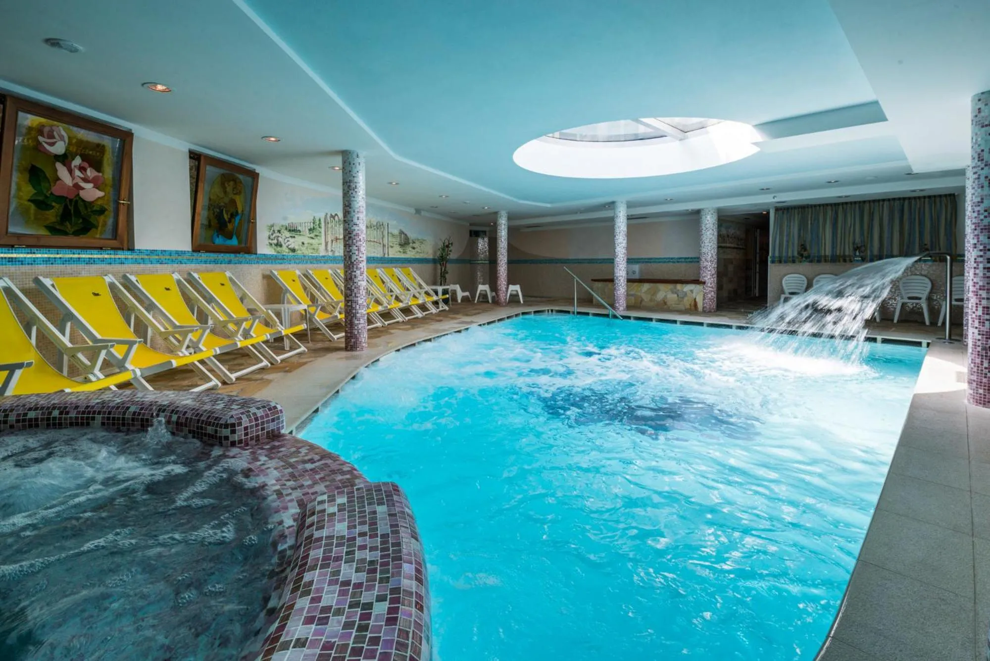 Swimming pool in Hotel Rosa Degli Angeli