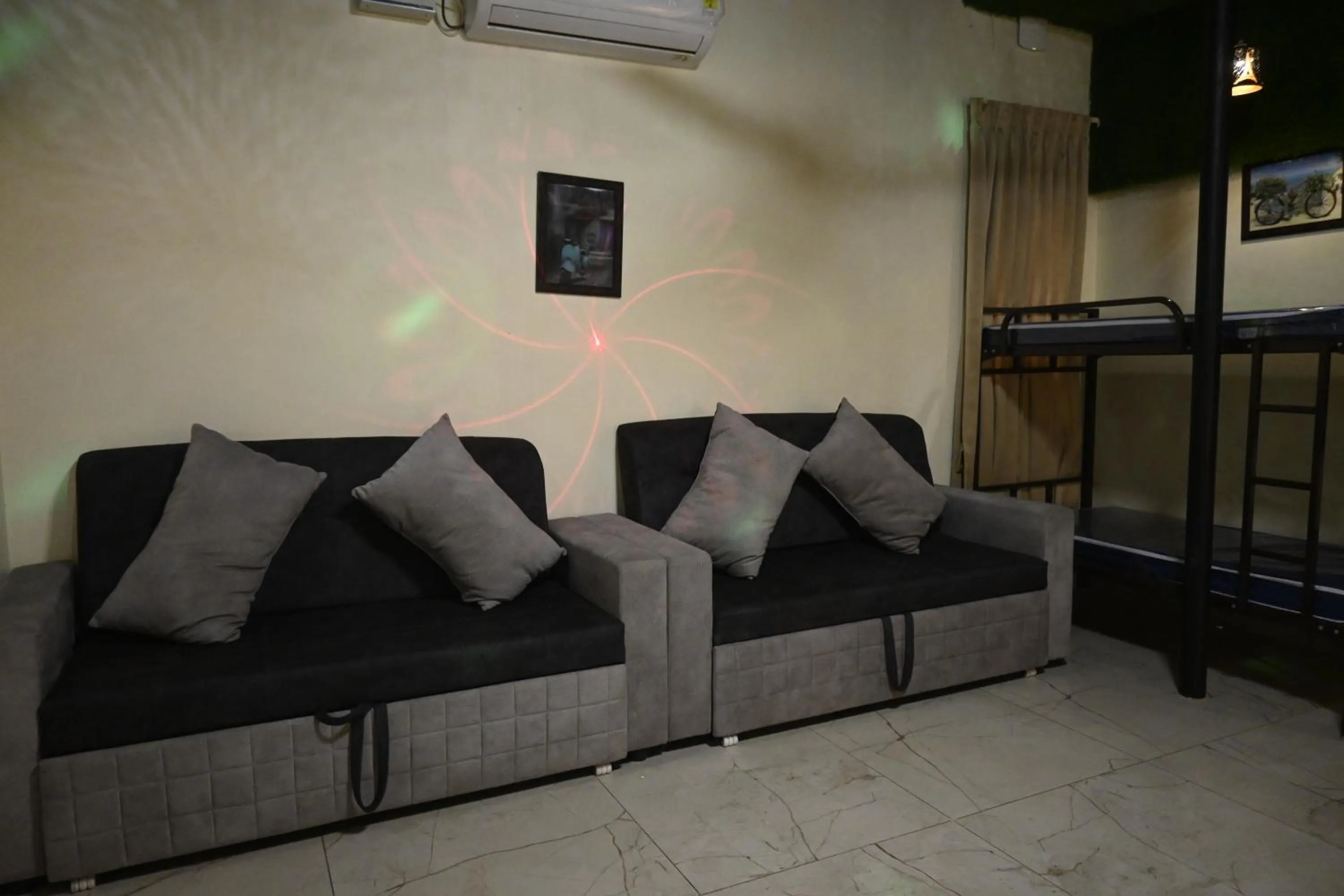 Seating area in Suthanthira stay Inn
