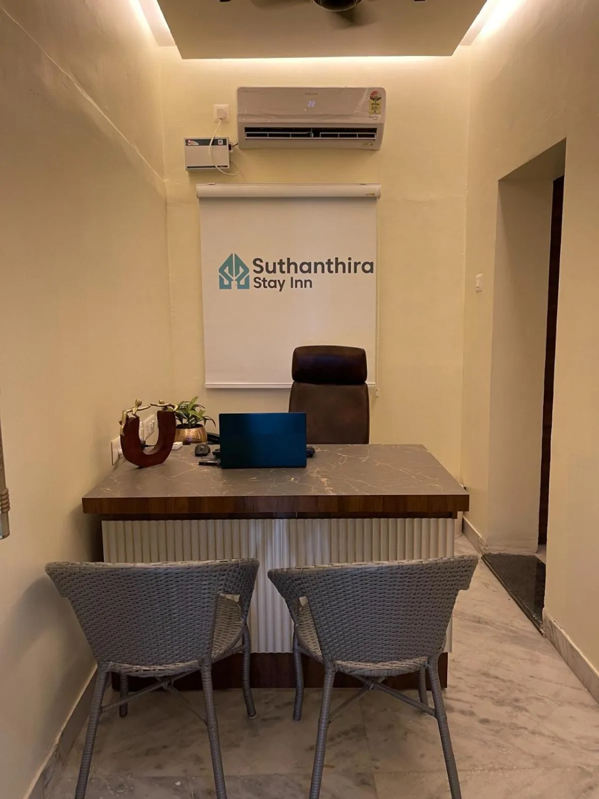 Lobby or reception in Suthanthira stay Inn