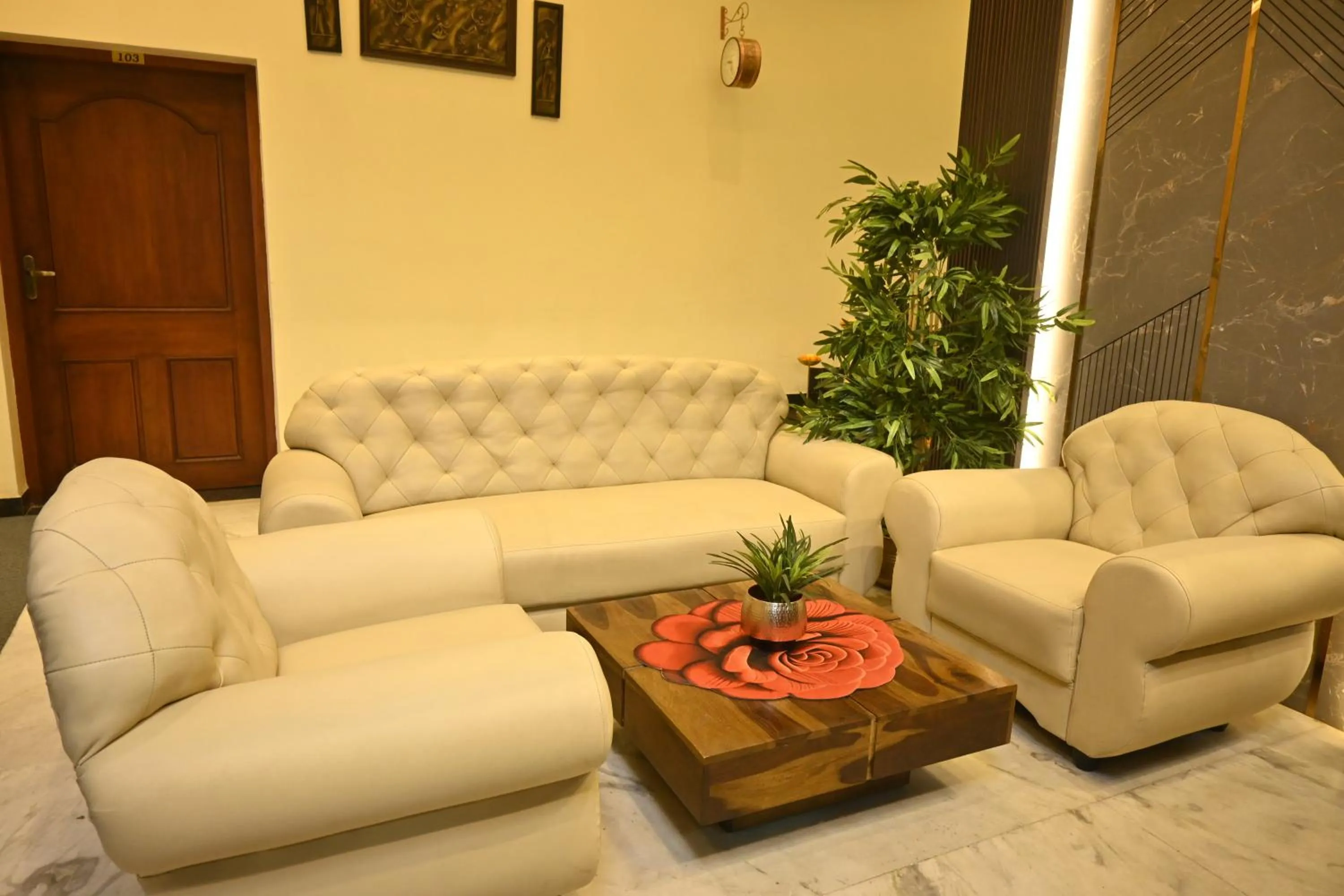 Lobby or reception in Suthanthira stay Inn