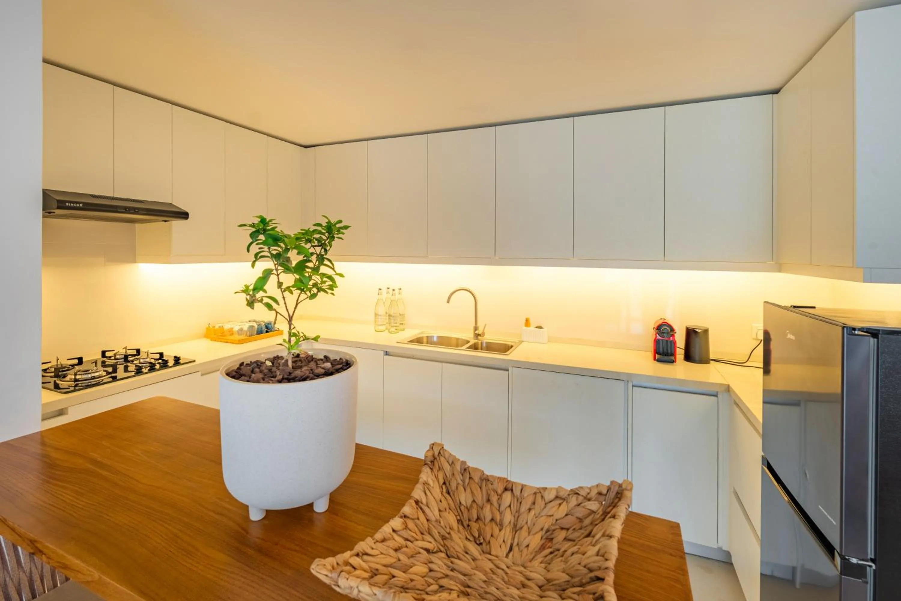 Kitchen or kitchenette in Barceló Nasandhura Male