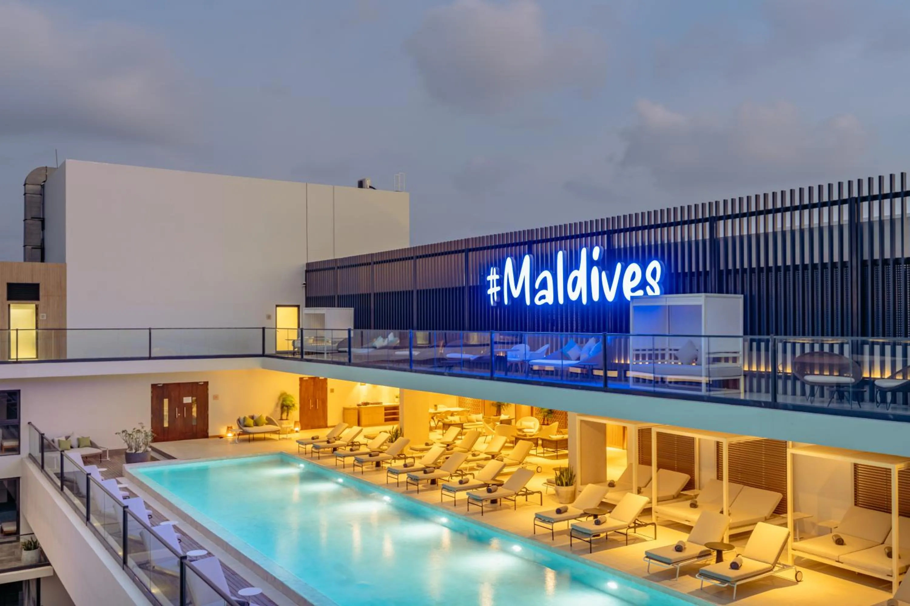 Pool view in Barceló Nasandhura Male