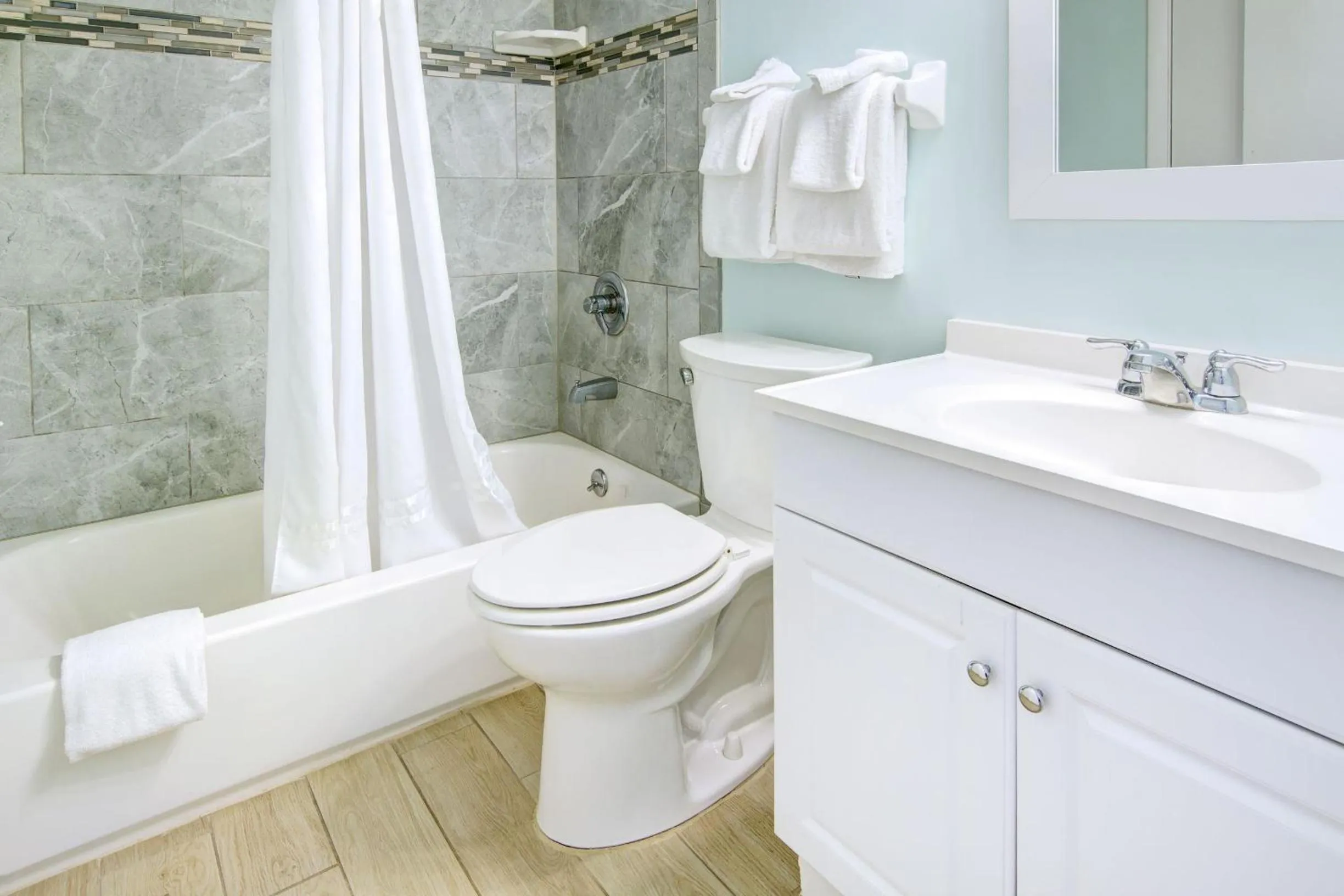 Bathroom in New Smyrna Waves by Exploria Resorts