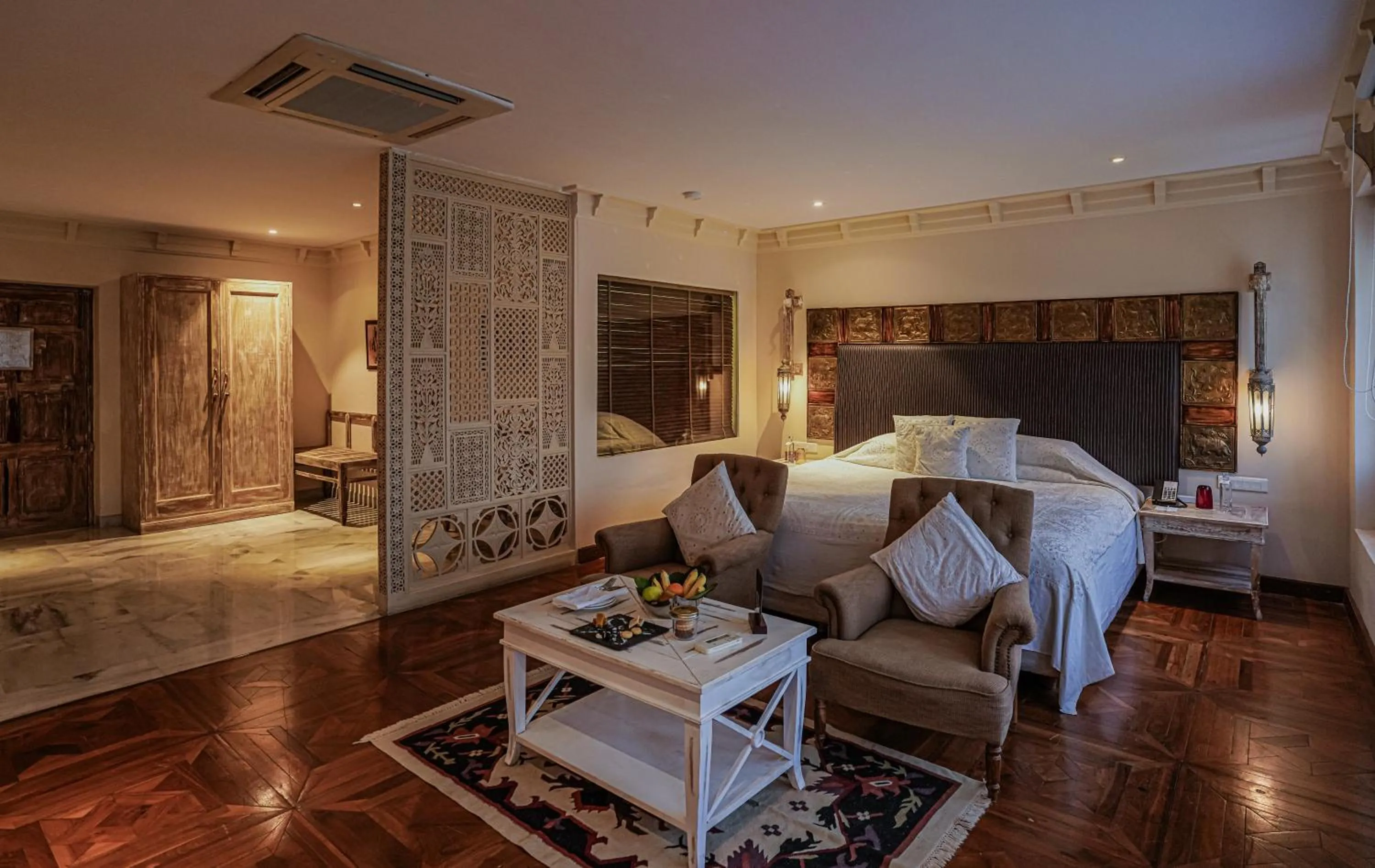 Bed in The Rawla Narlai - A Luxury Heritage Stay in Leopard Country