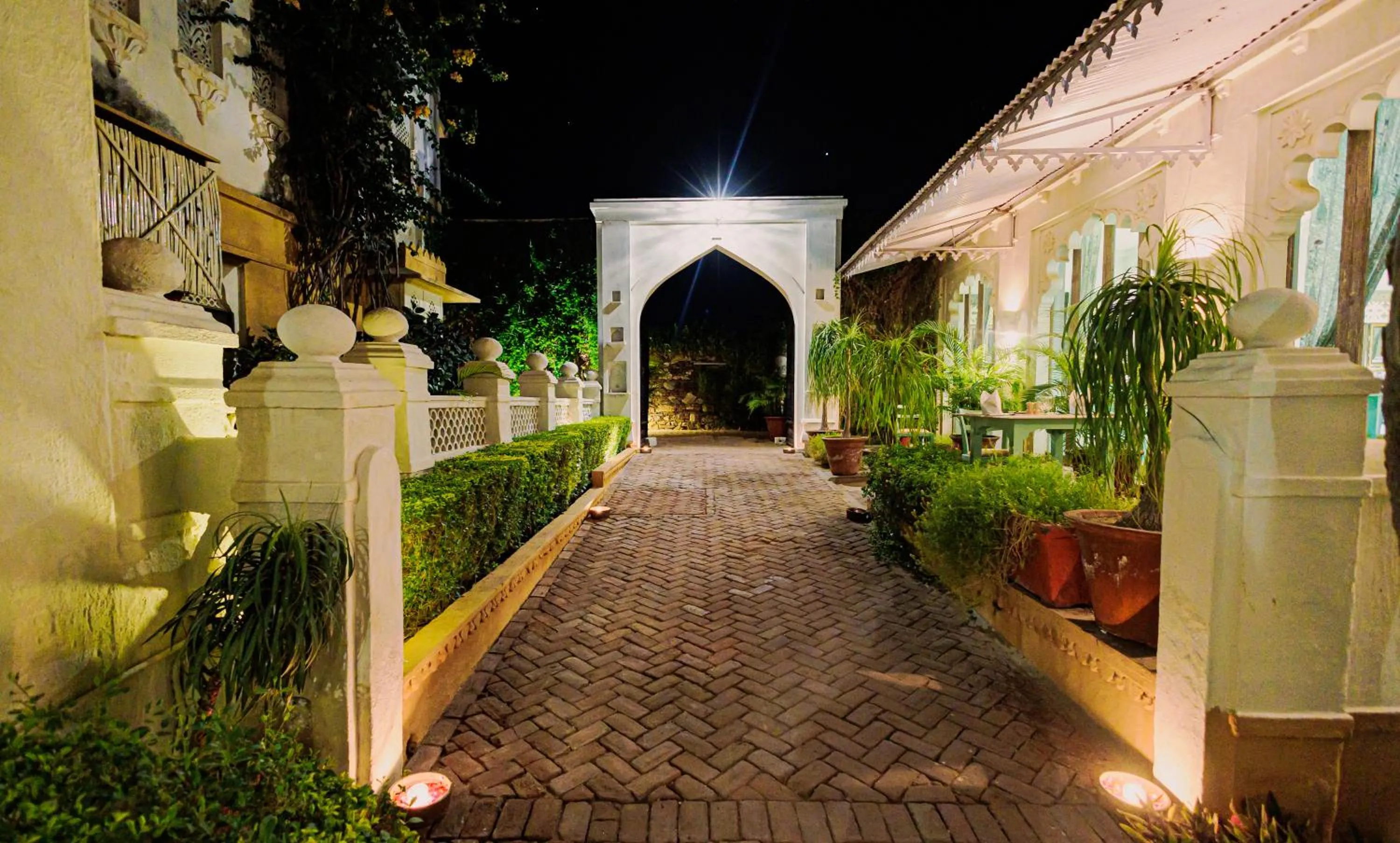 Garden view in The Rawla Narlai - A Luxury Heritage Stay in Leopard Country