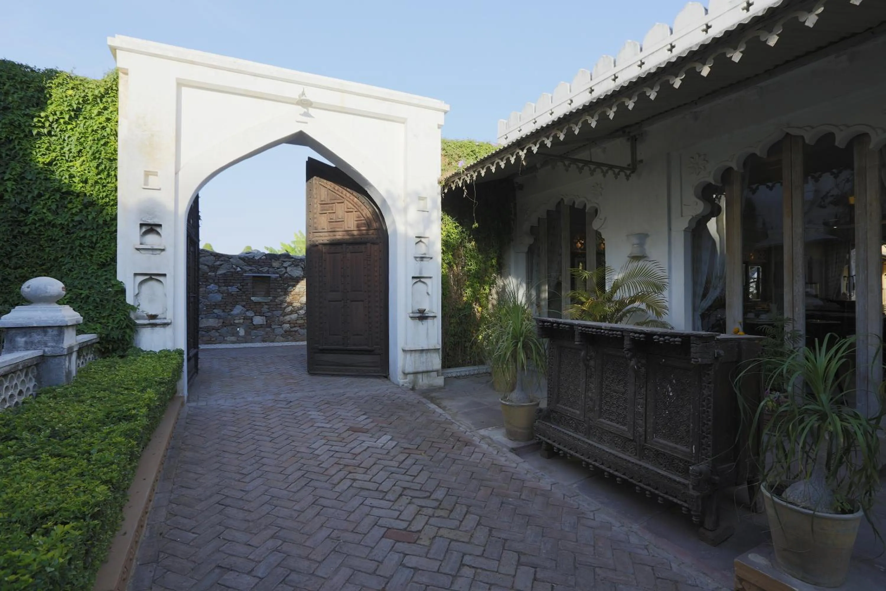 Property building in The Rawla Narlai - A Luxury Heritage Stay in Leopard Country