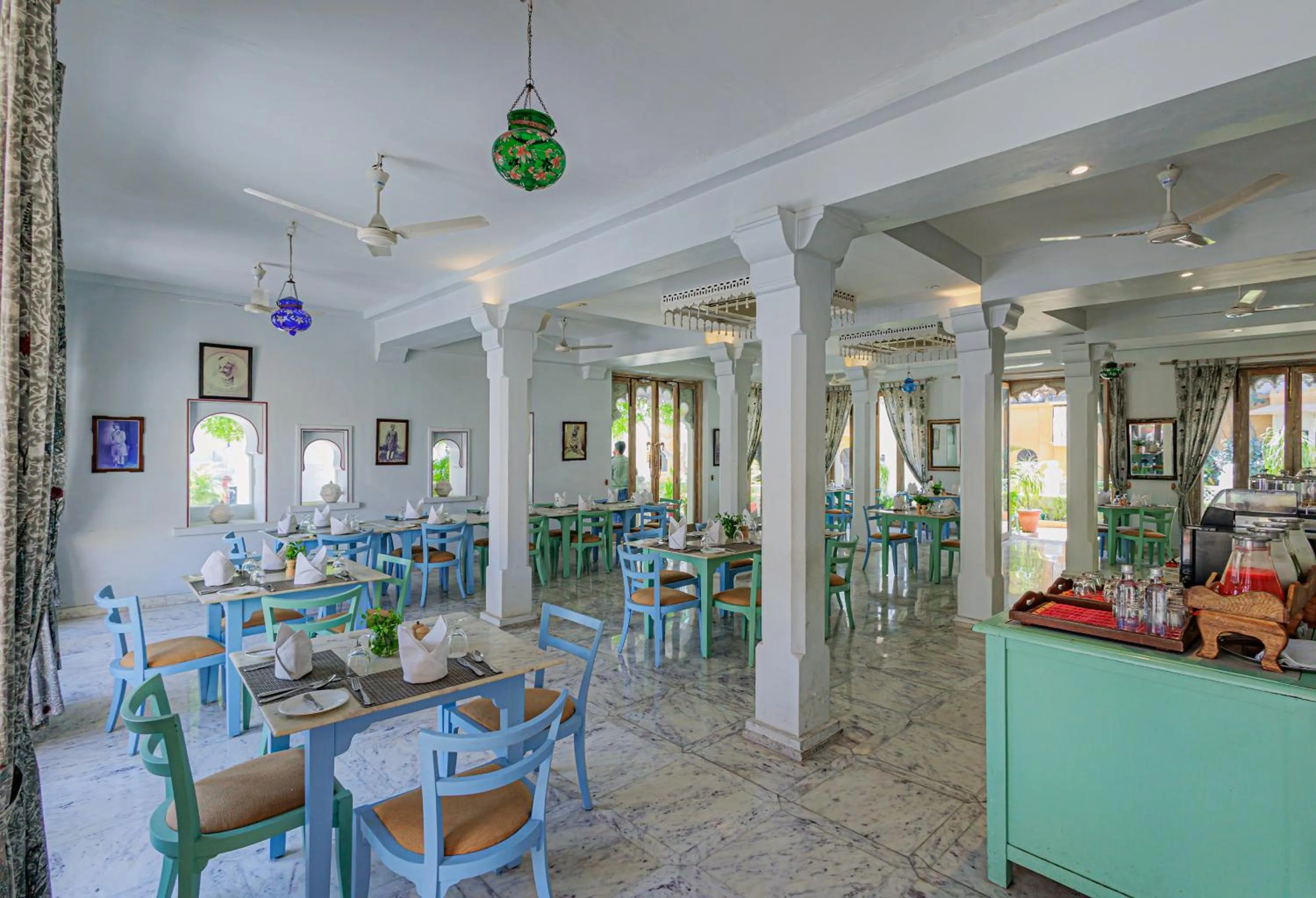 Restaurant/places to eat in The Rawla Narlai - A Luxury Heritage Stay in Leopard Country