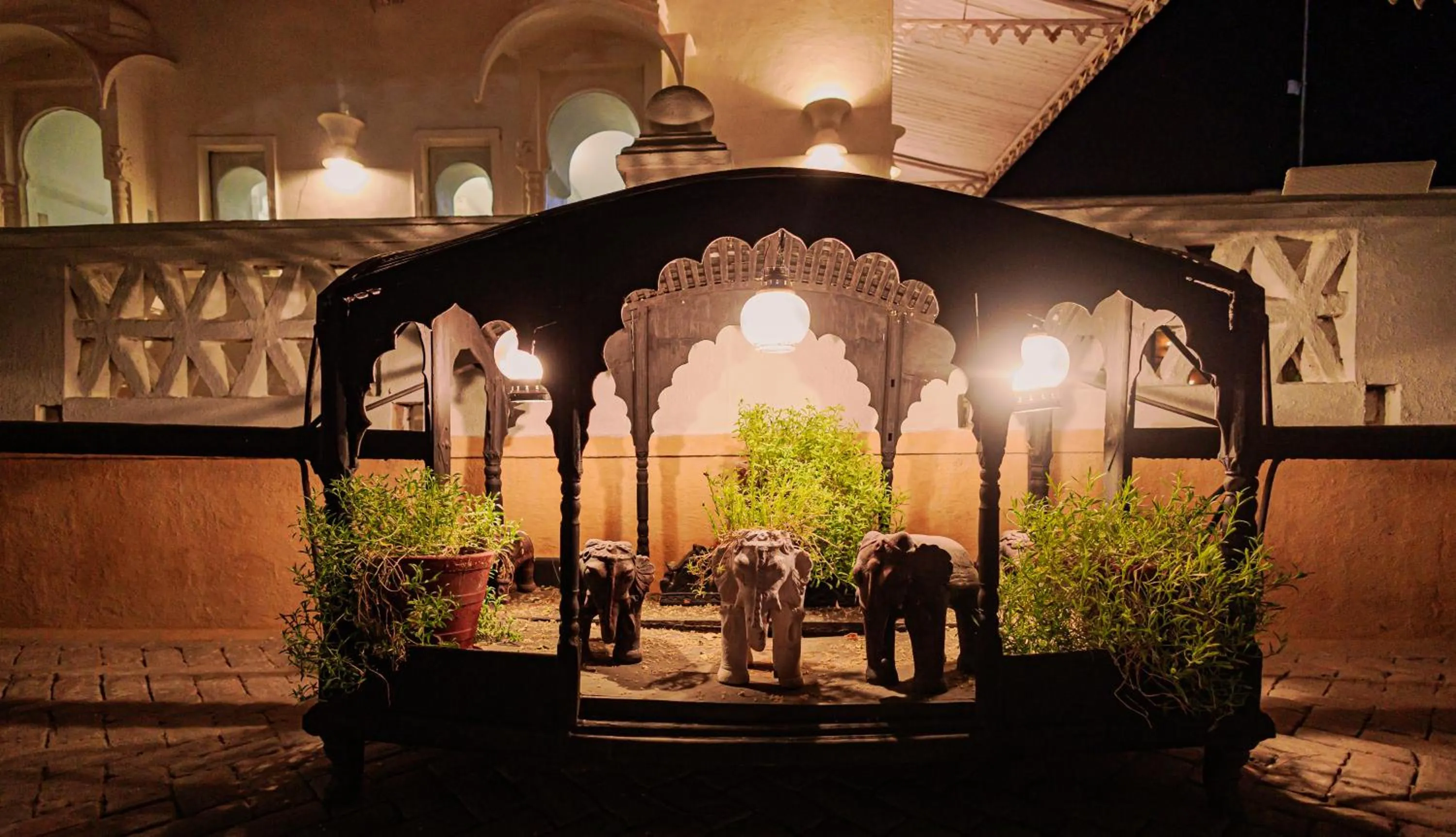 Night in The Rawla Narlai - A Luxury Heritage Stay in Leopard Country