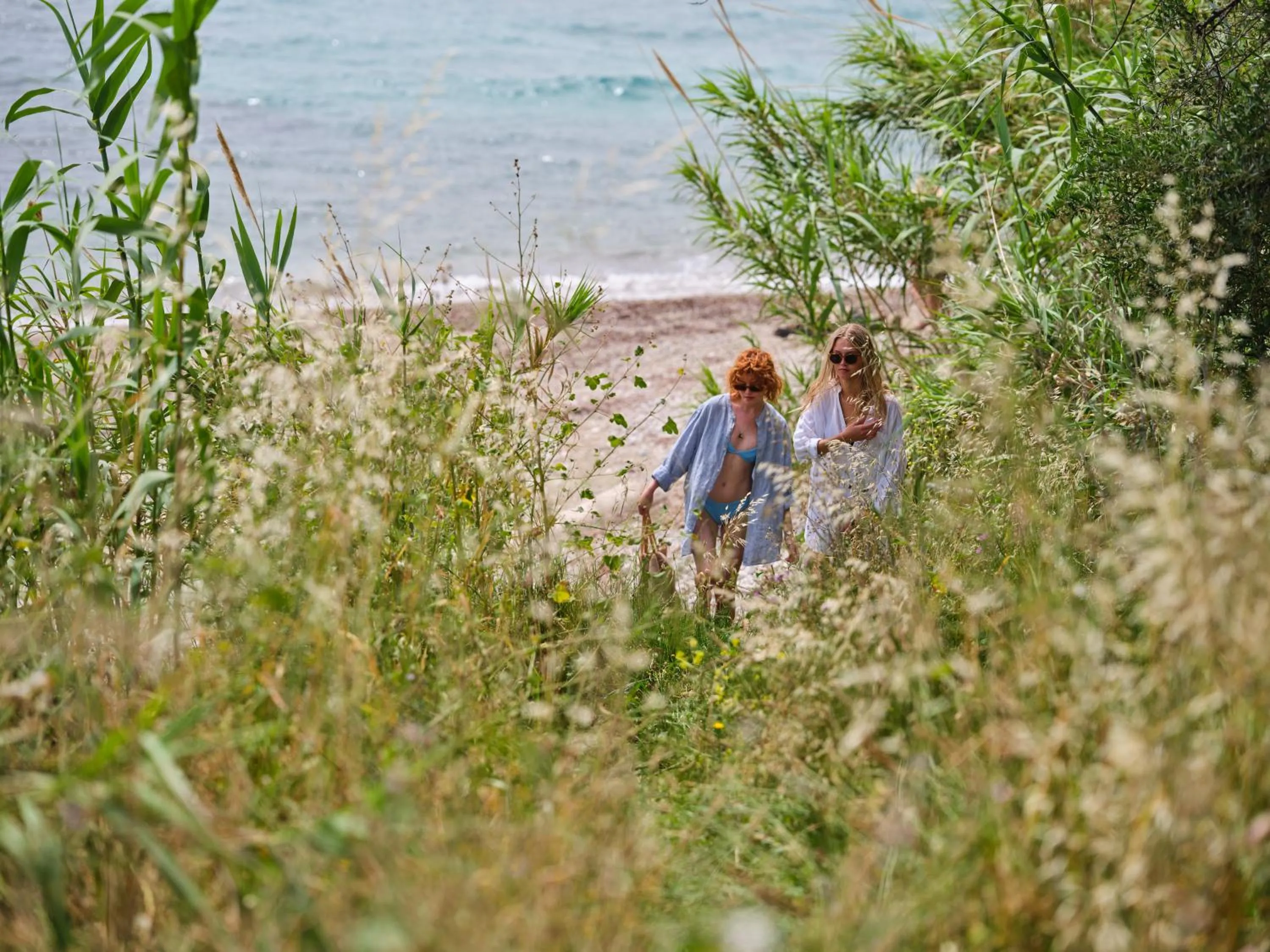 Day in Avali, Mar-Bella Collection