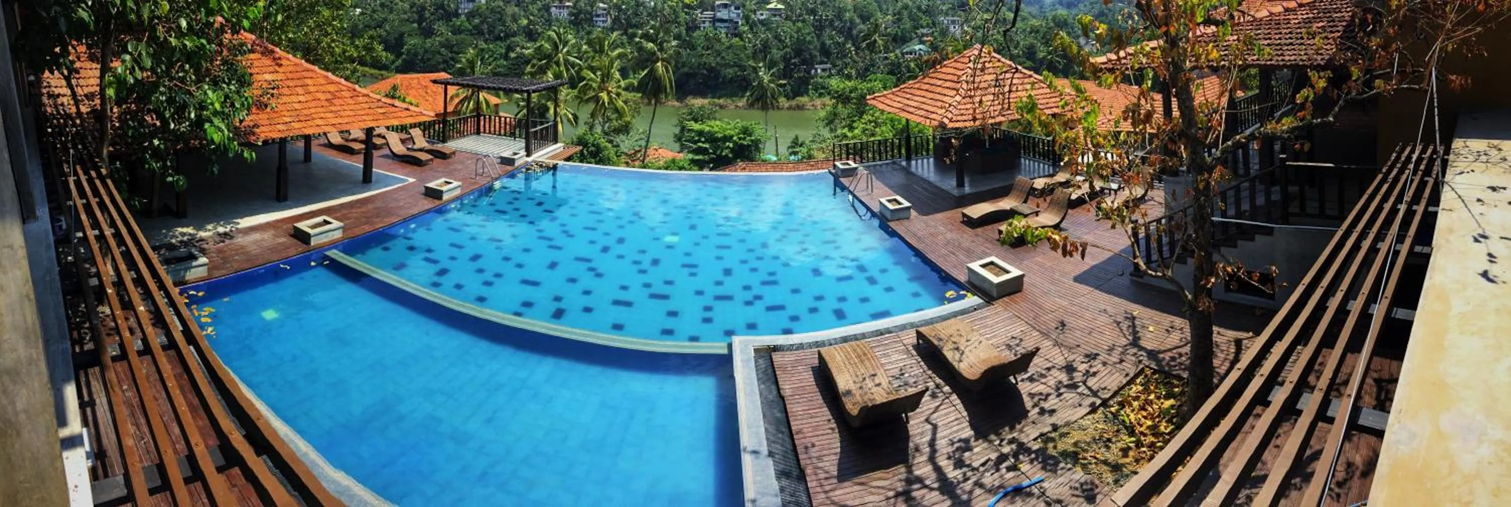 Garden view in Serendip Stone Hotel and Bungalow