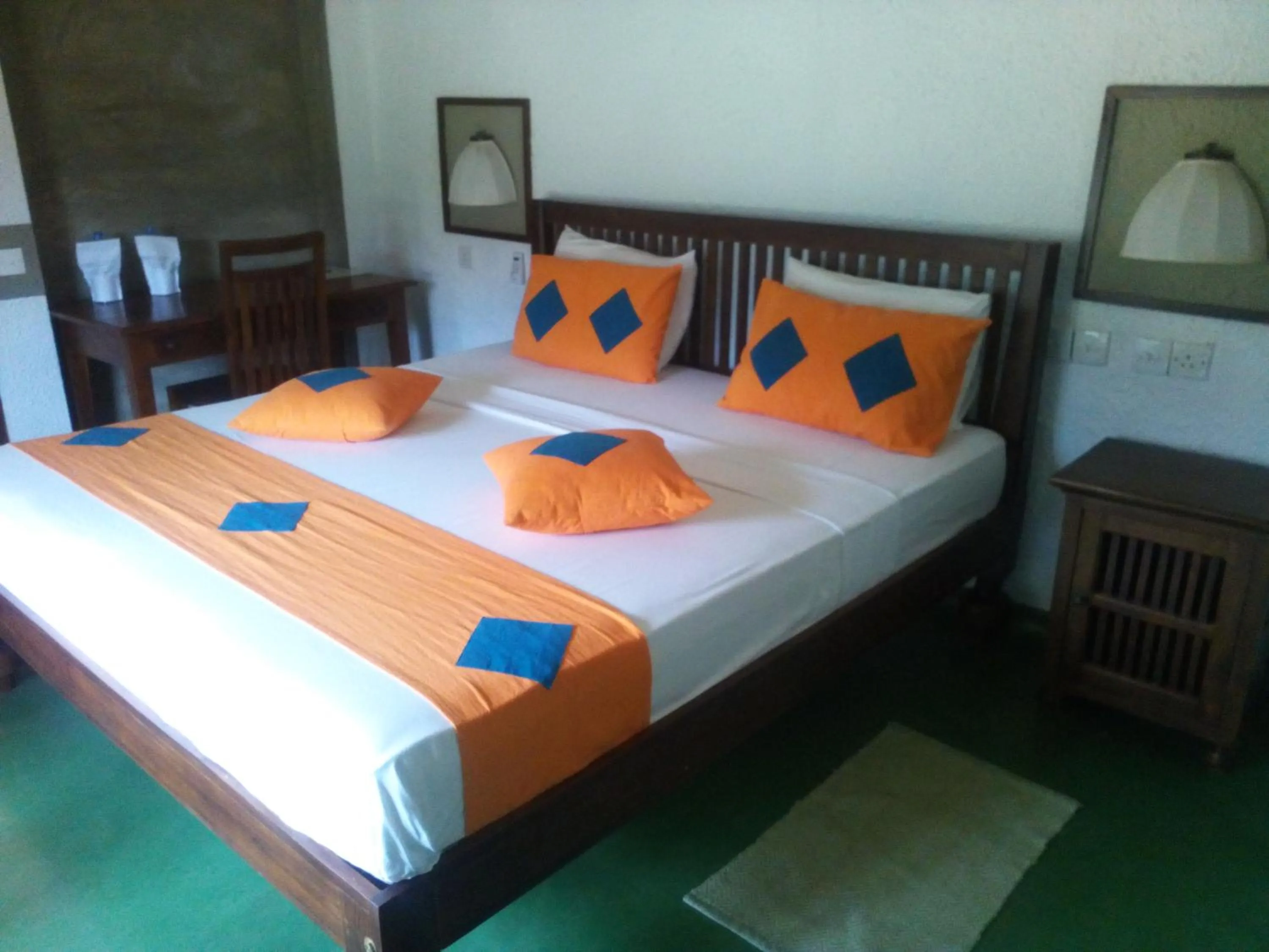 Photo of the whole room, Bed in Serendip Stone Hotel and Bungalow