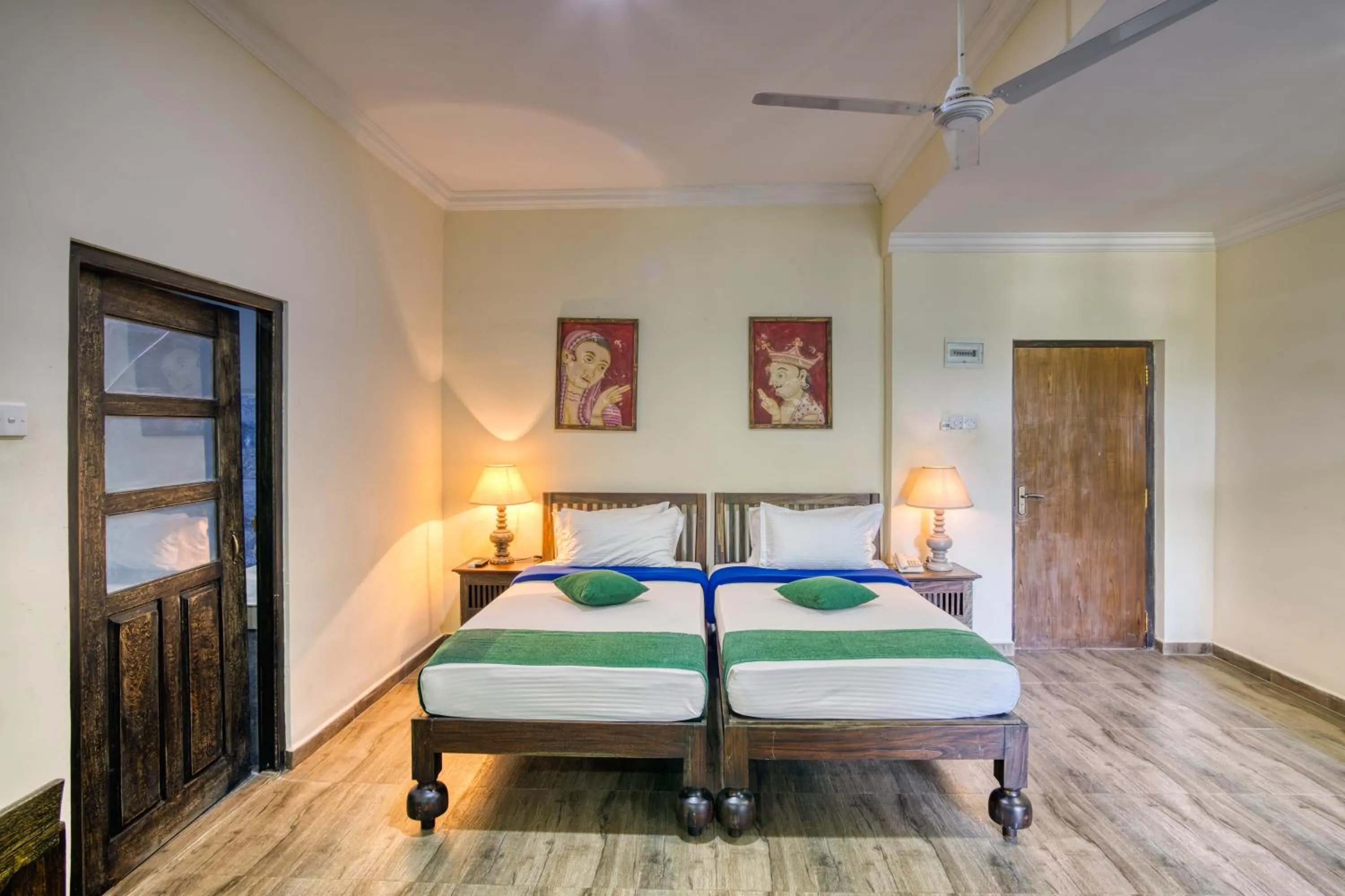 Bed in Serendip Stone Hotel and Bungalow