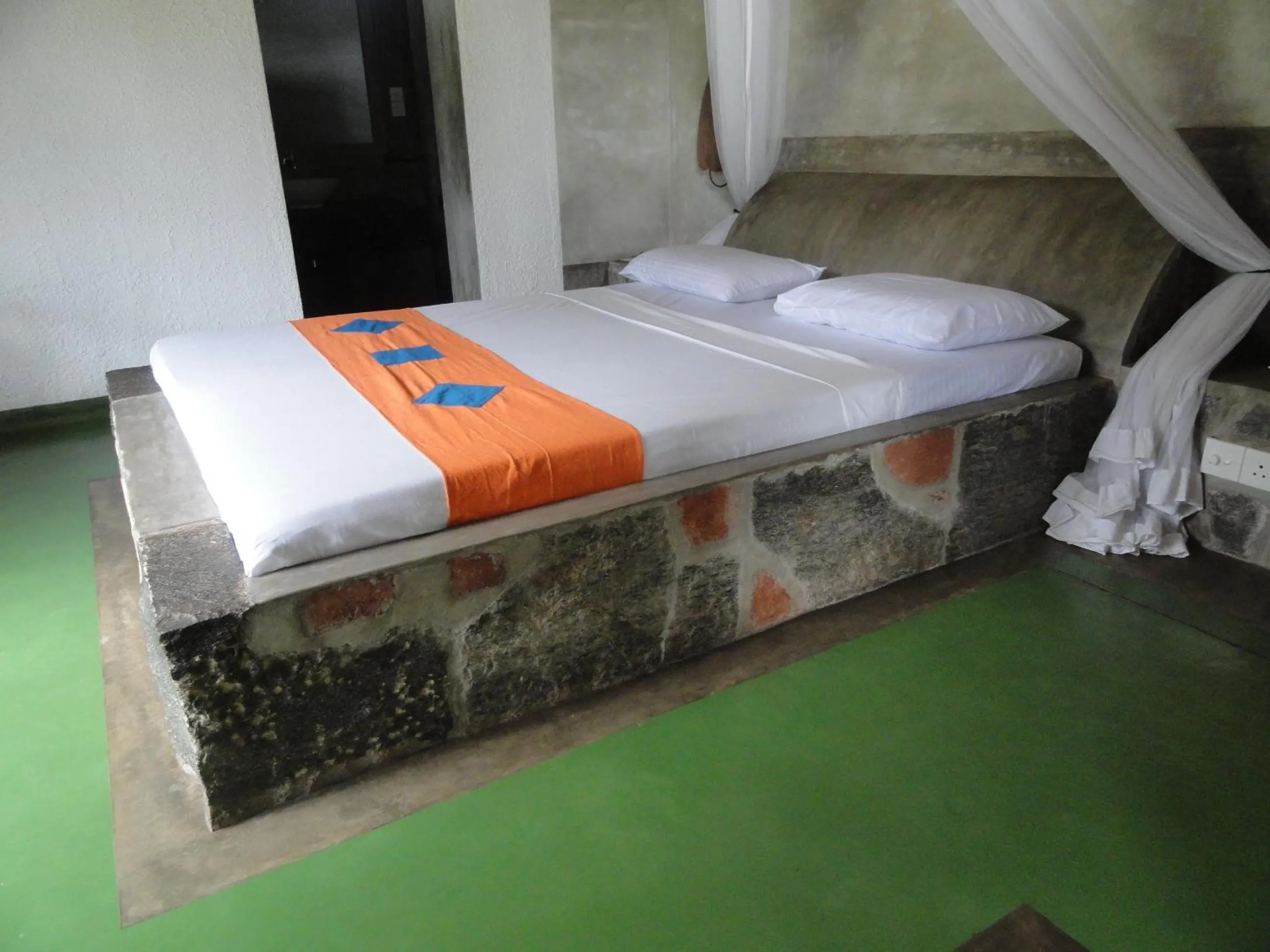 Photo of the whole room, Bed in Serendip Stone Hotel and Bungalow