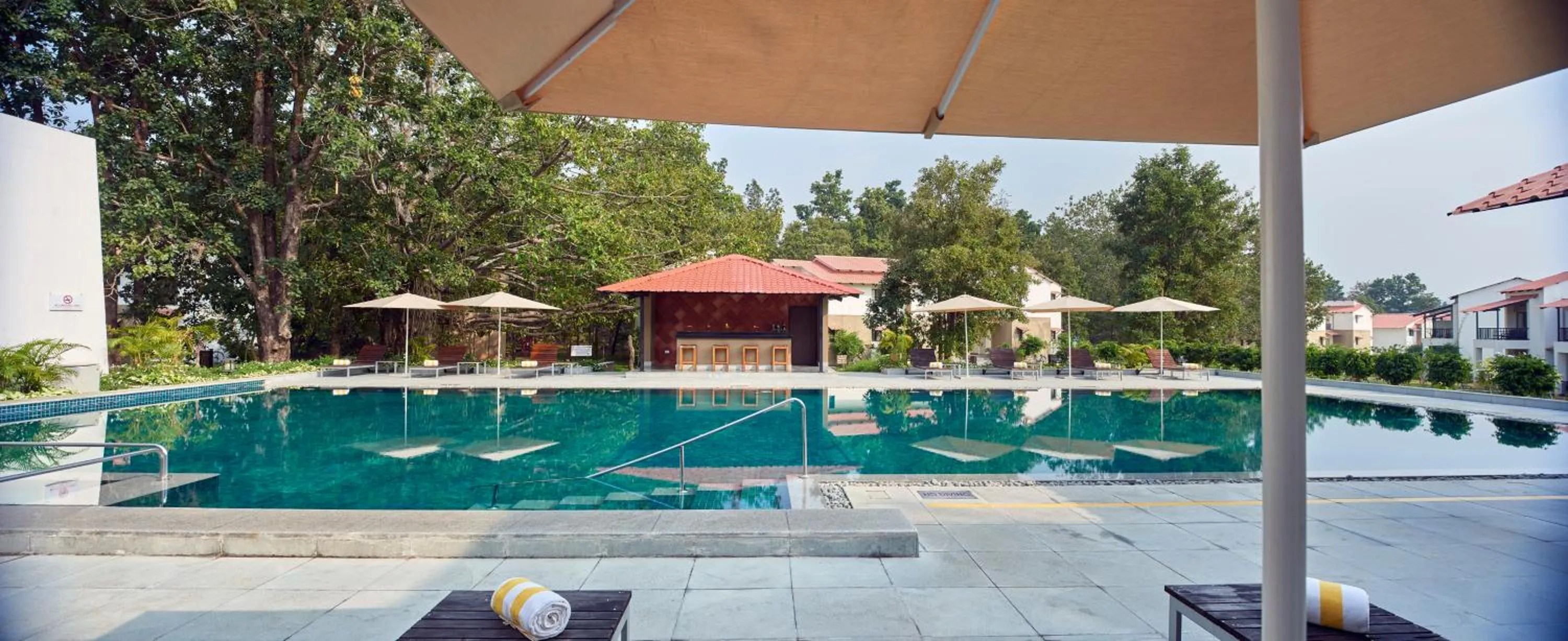 Swimming pool in Club Mahindra Kanha