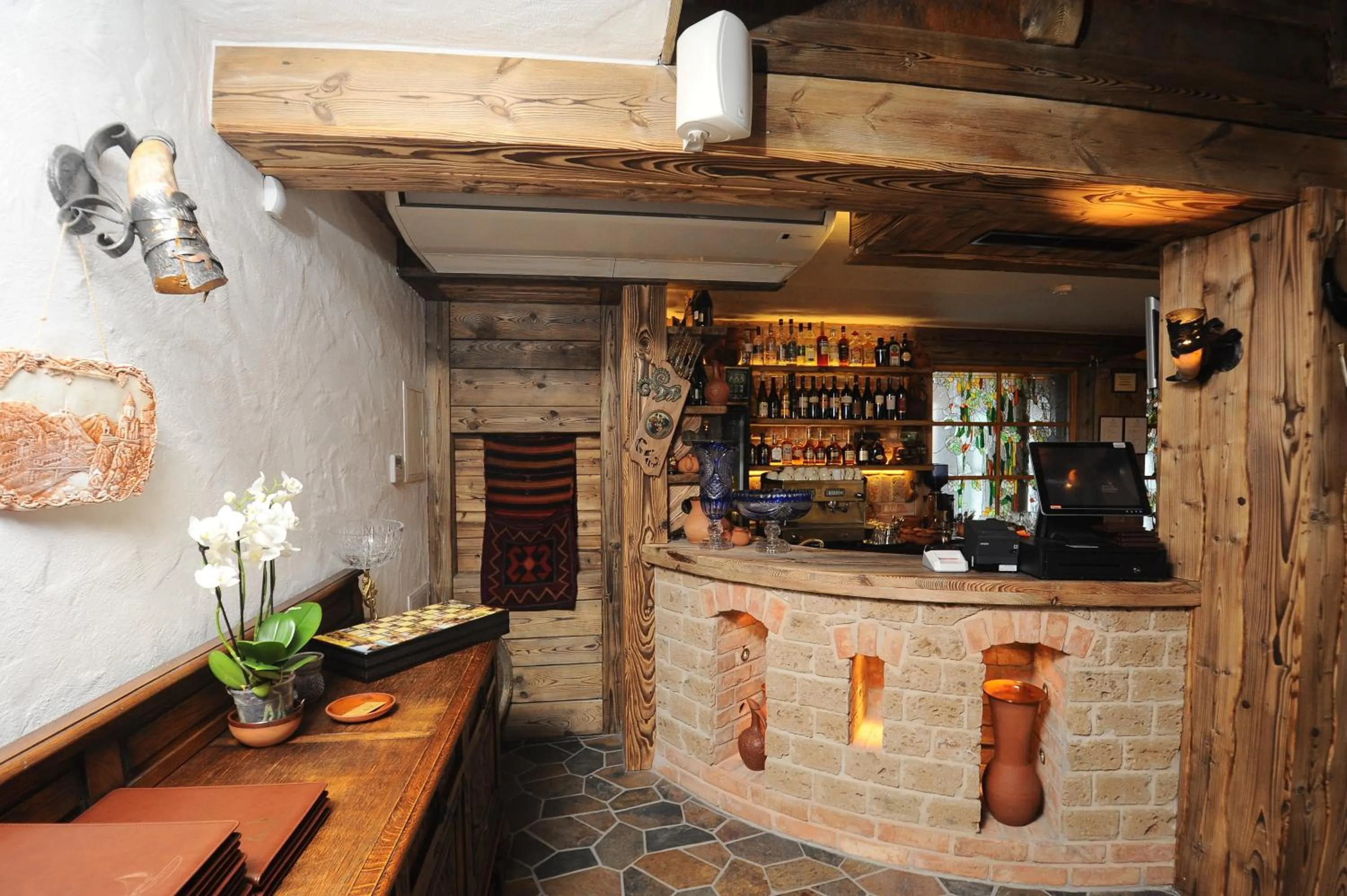 Restaurant/places to eat in Argo Trakai