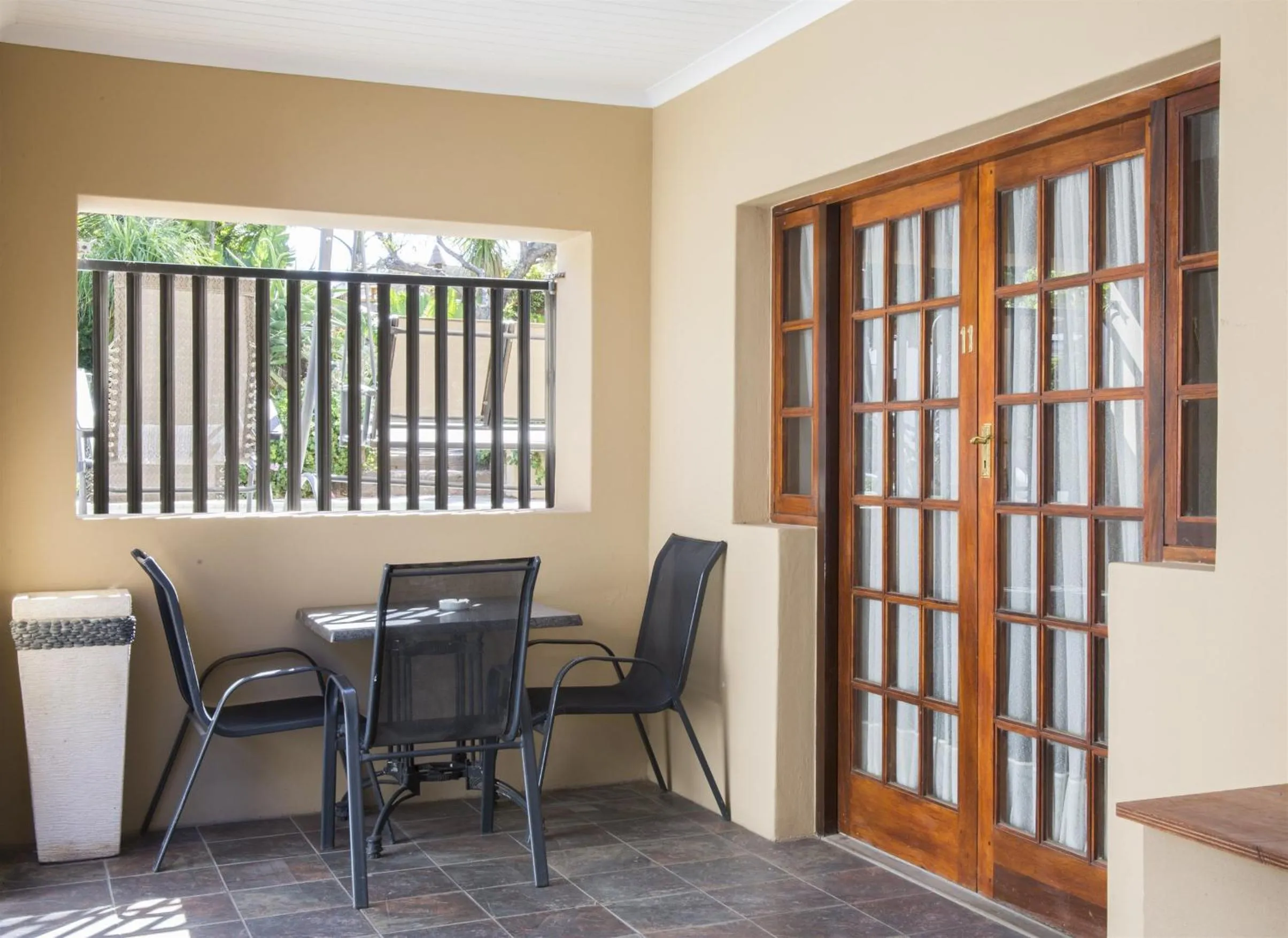 Balcony/Terrace in Queen Manor Boutique Guest House