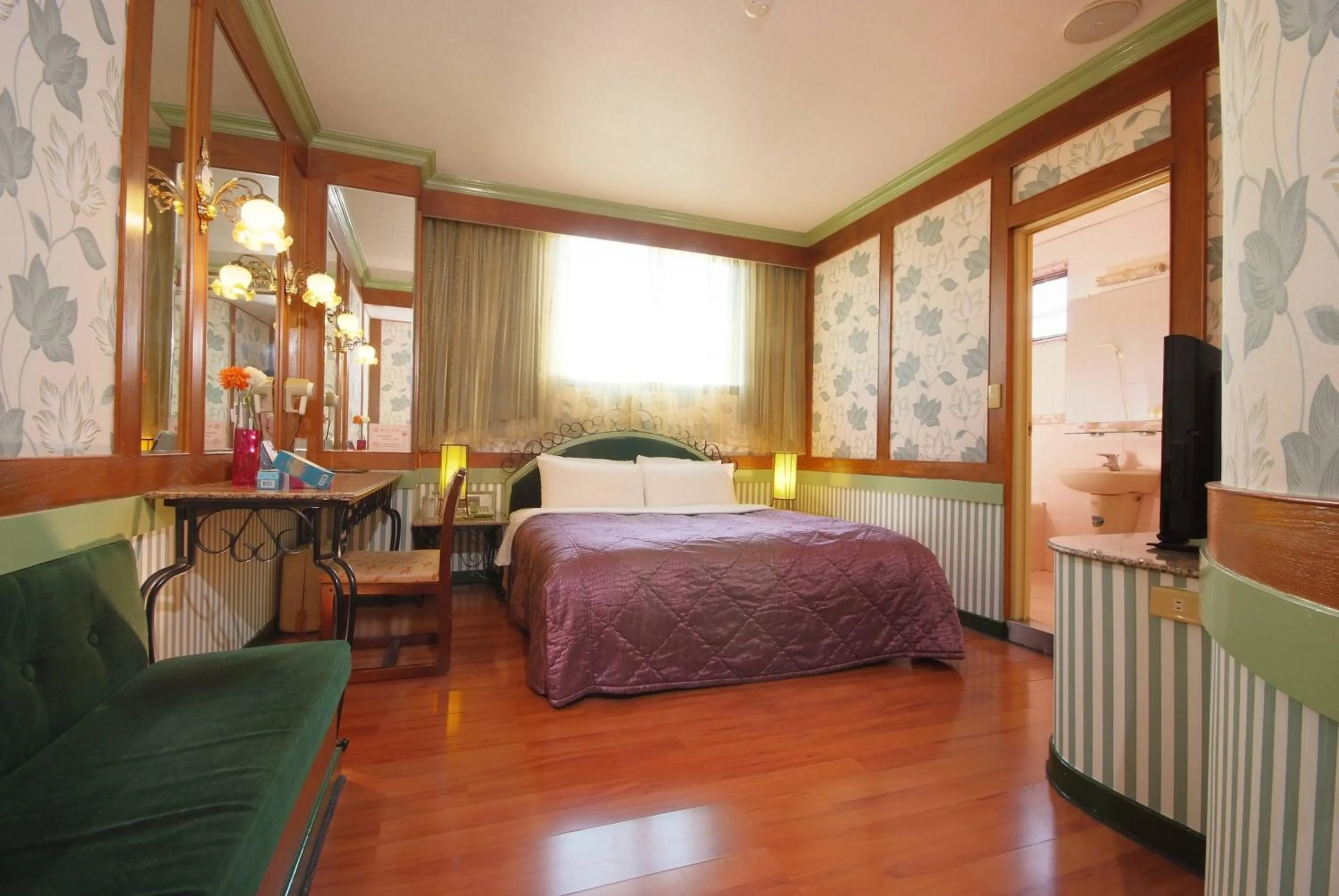 Photo of the whole room in Chiao Yuan Hotel