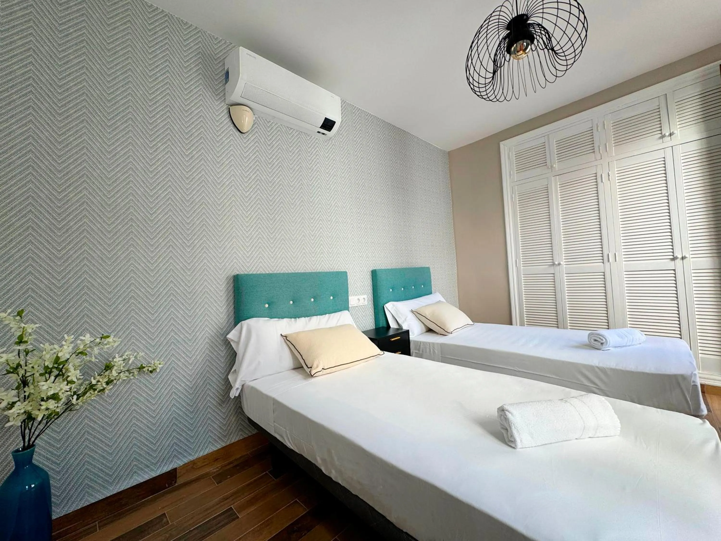 Bed in Apartamentos Plaza San Agustín 3000