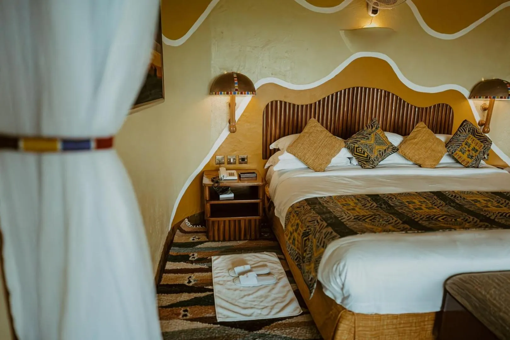 Bed in Mara Serena Safari Lodge