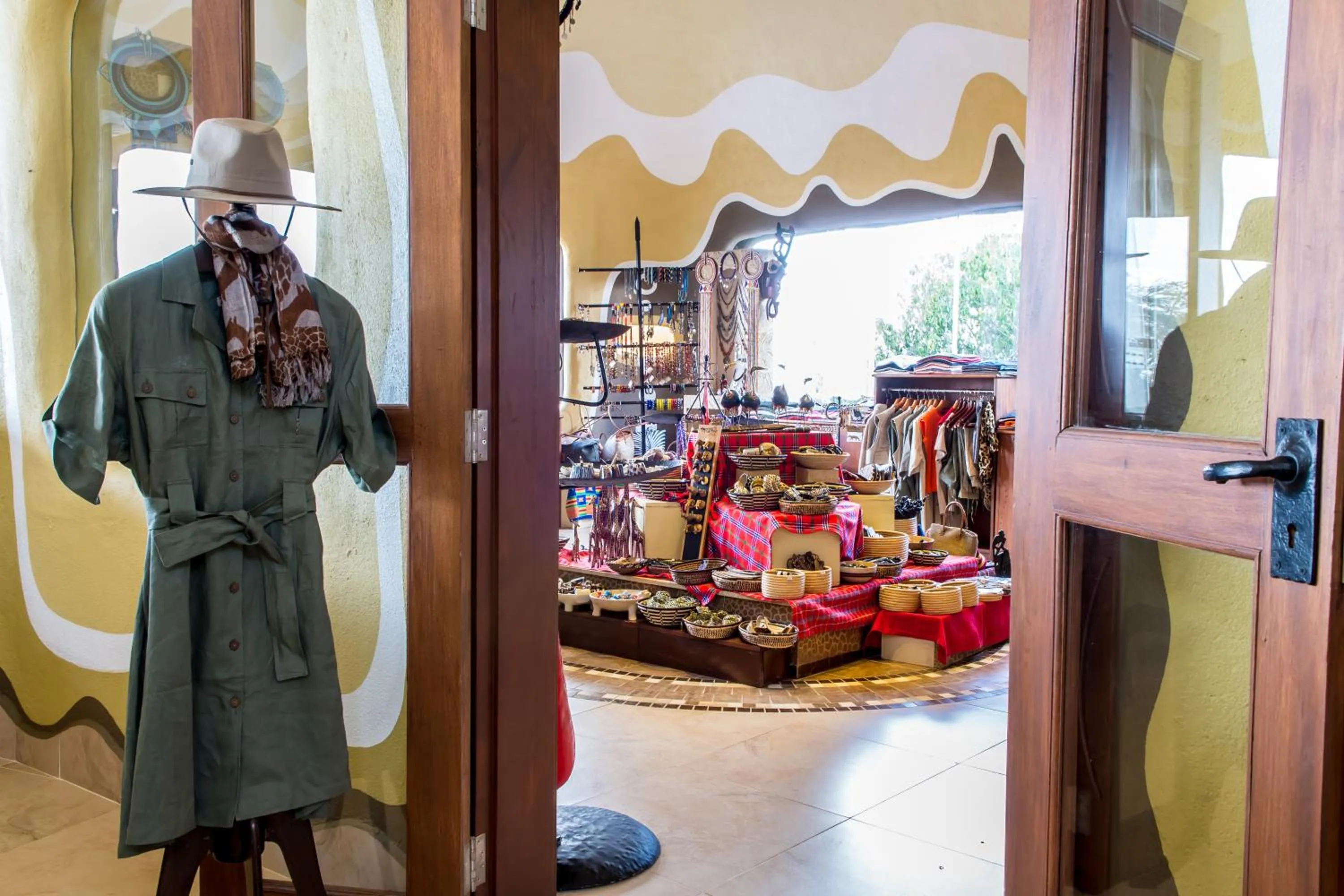 On-site shops in Mara Serena Safari Lodge