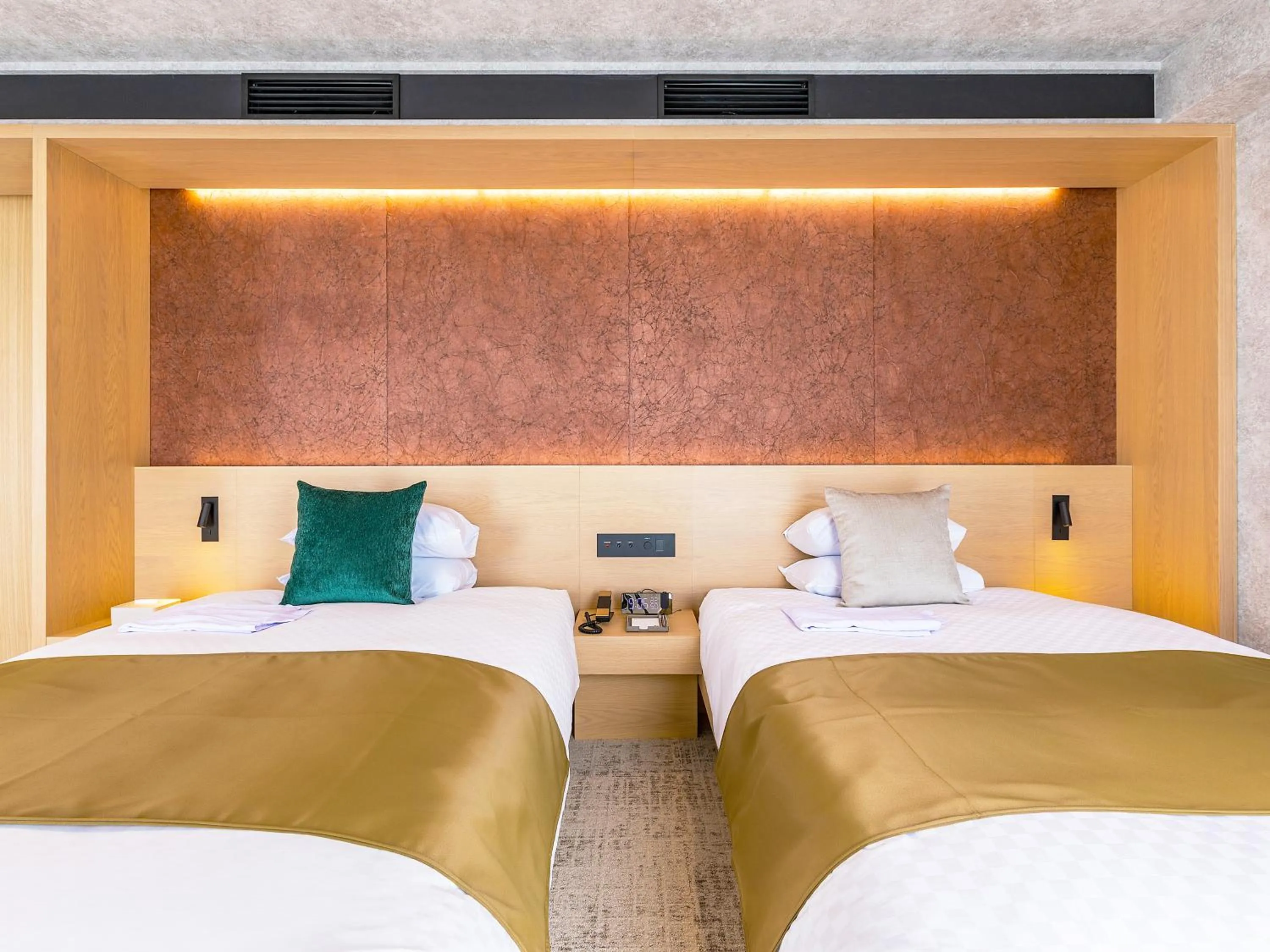 Bed in Kumamoto Hotel Castle