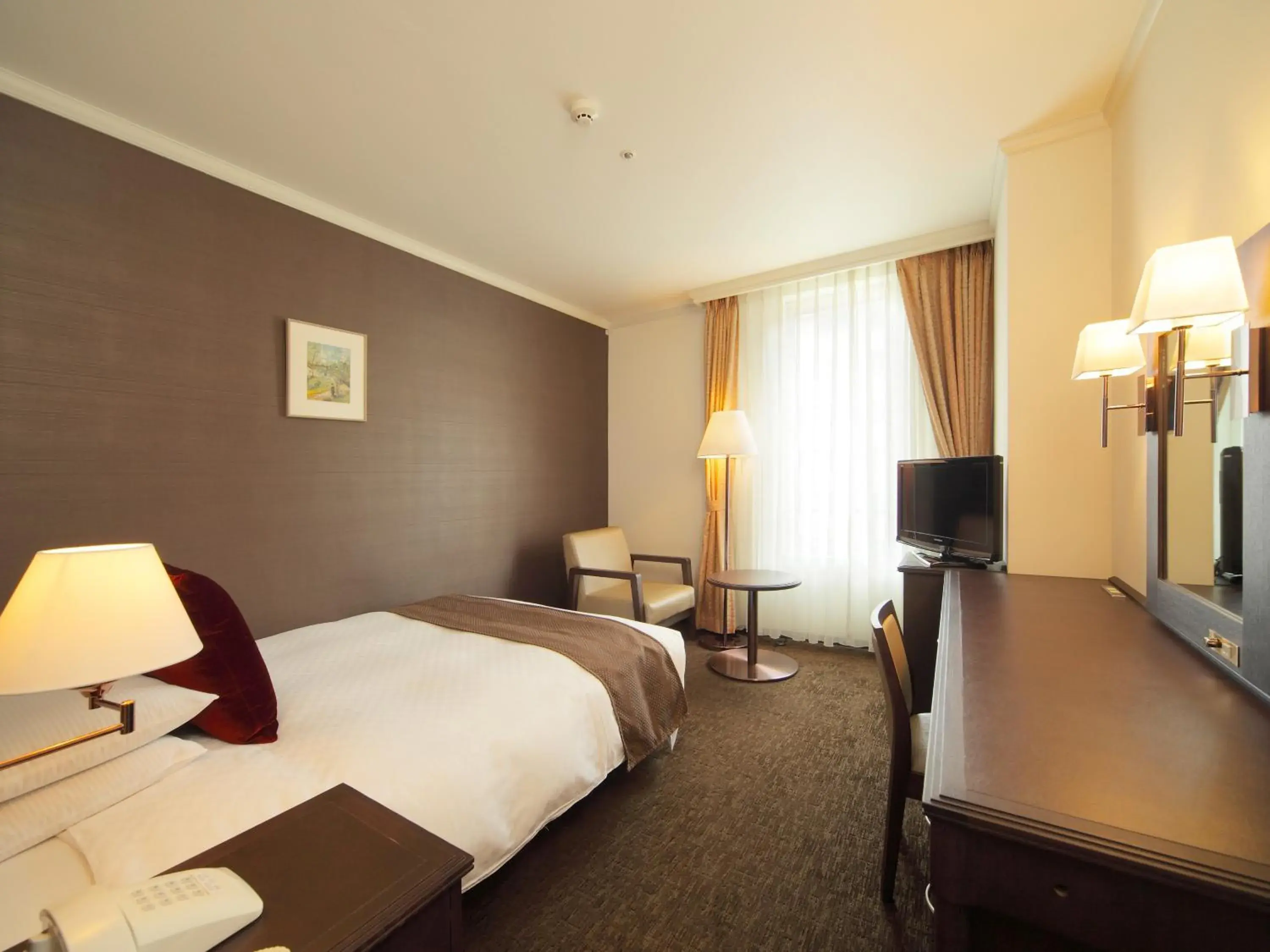 Standard Double Room with City View in Kumamoto Hotel Castle Standard Double Room with City View in Kumamoto Hotel Castle