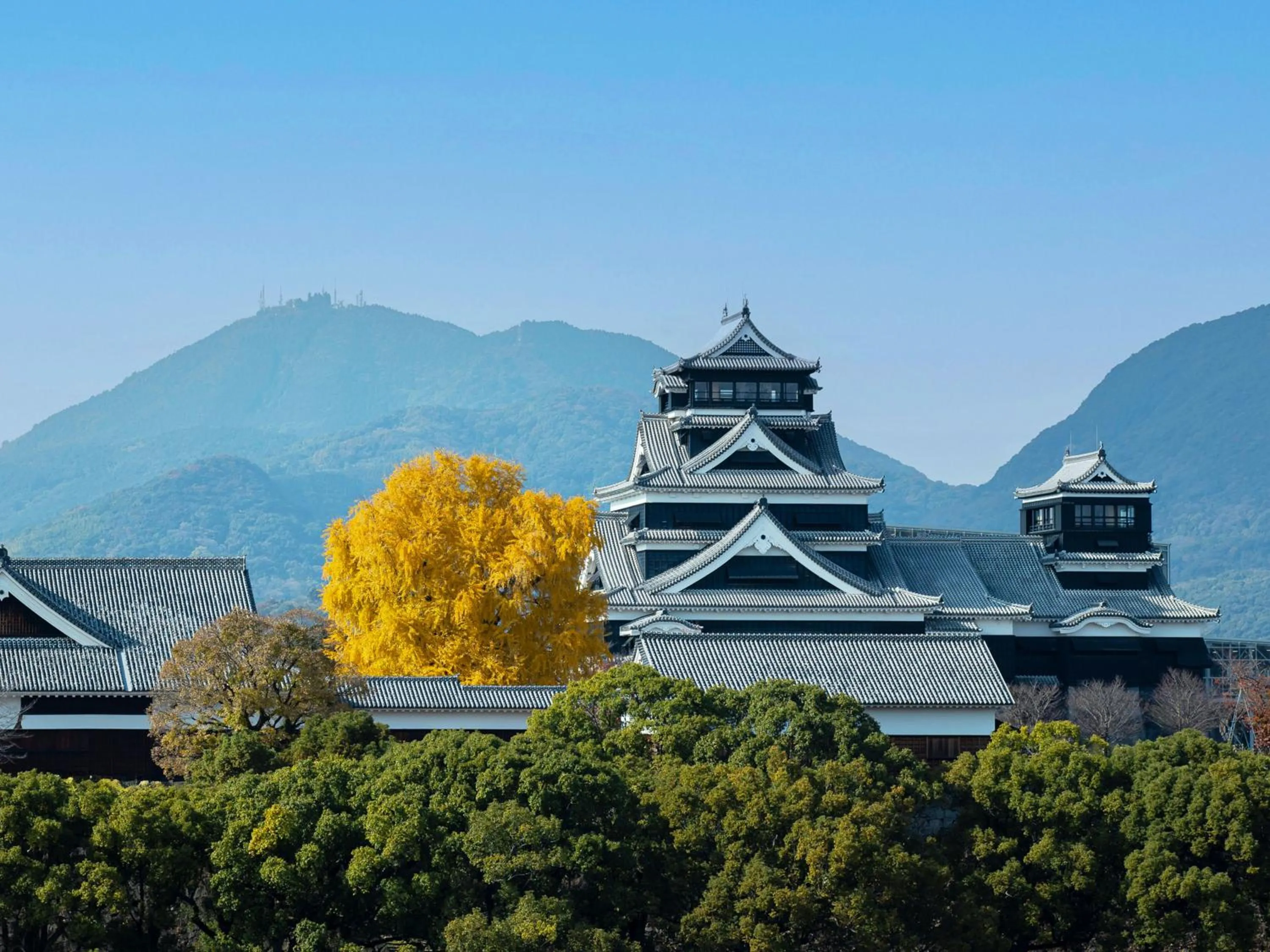 Nearby landmark in Kumamoto Hotel Castle