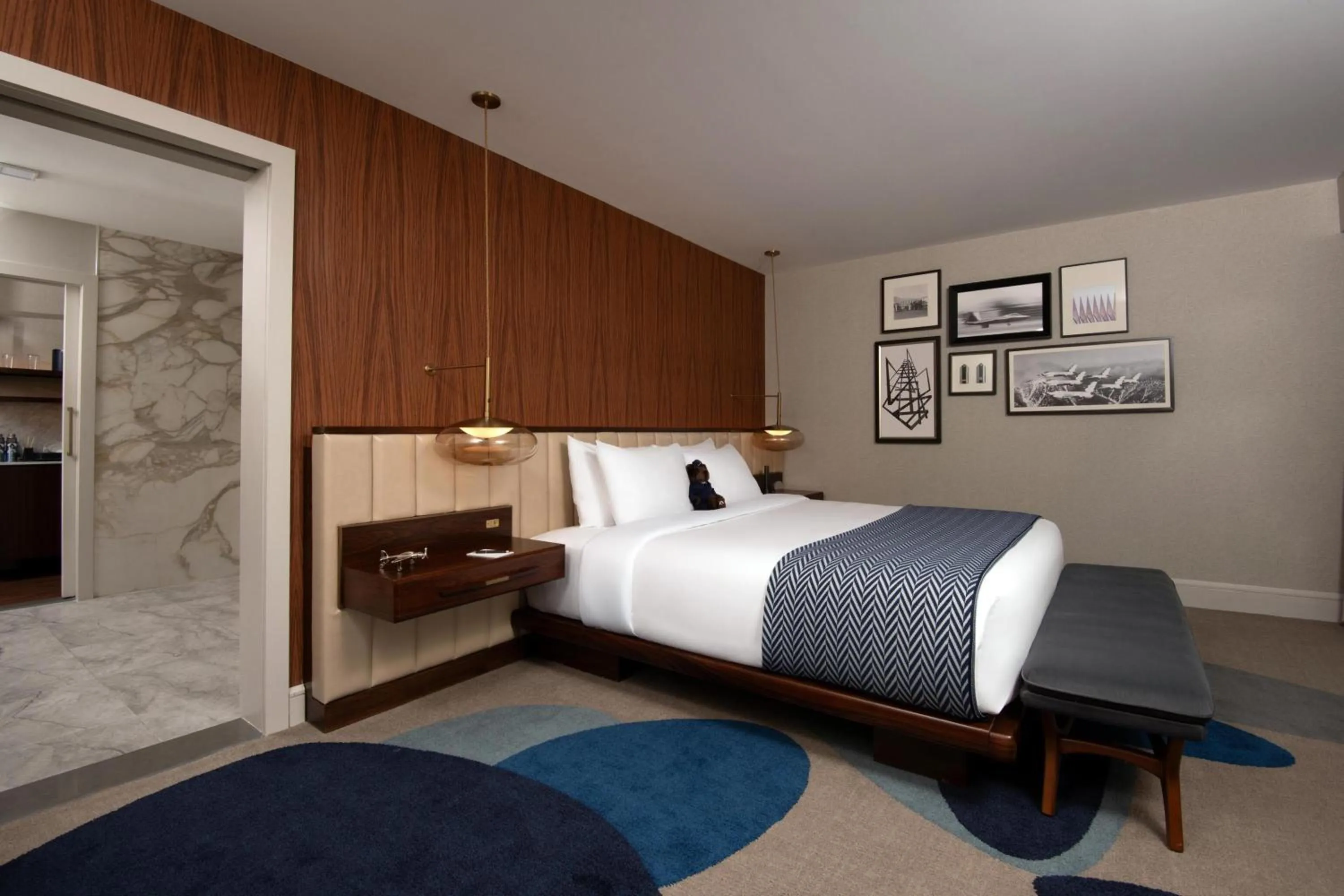 Bedroom, Bed in Hotel Polaris