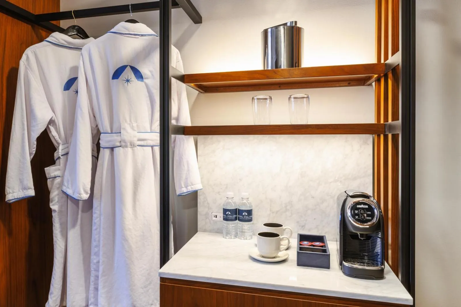 Coffee/tea facilities in Hotel Polaris