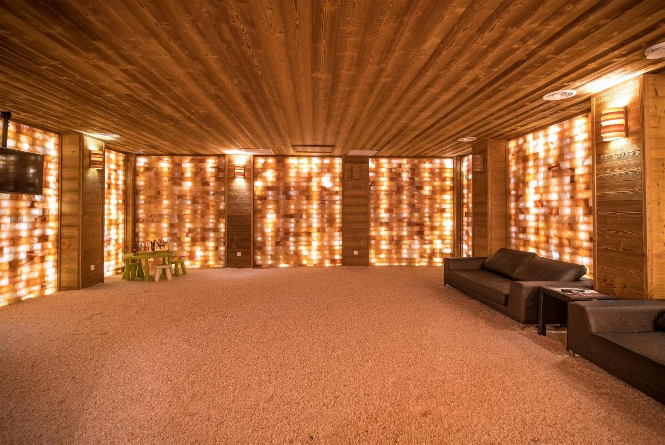 Seating area in Sky Blue Hotel & Spa