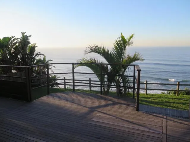 Balcony/Terrace in The Tides Inn Bed and Breakfast