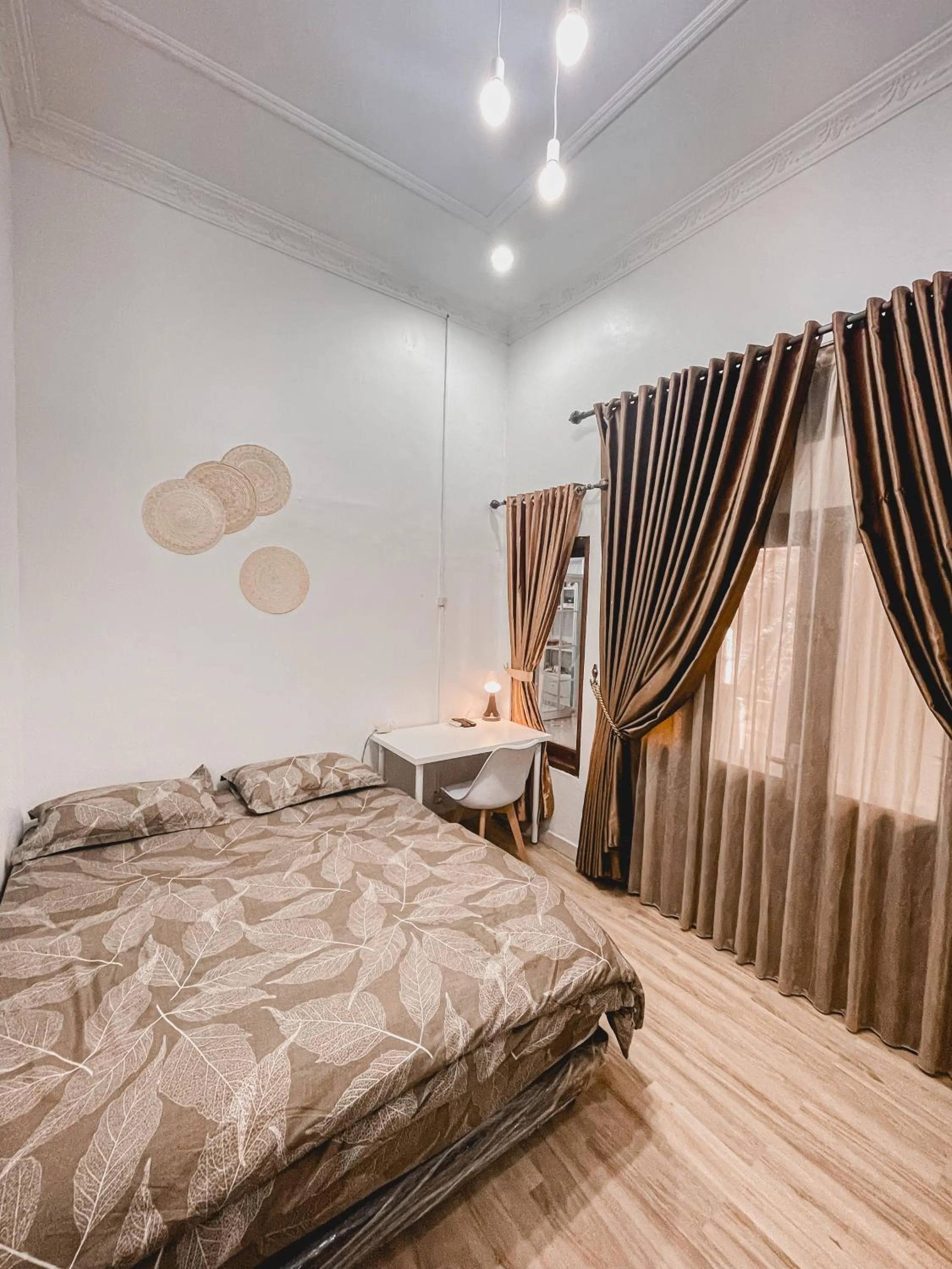 Bedroom, Bed in OstiC House