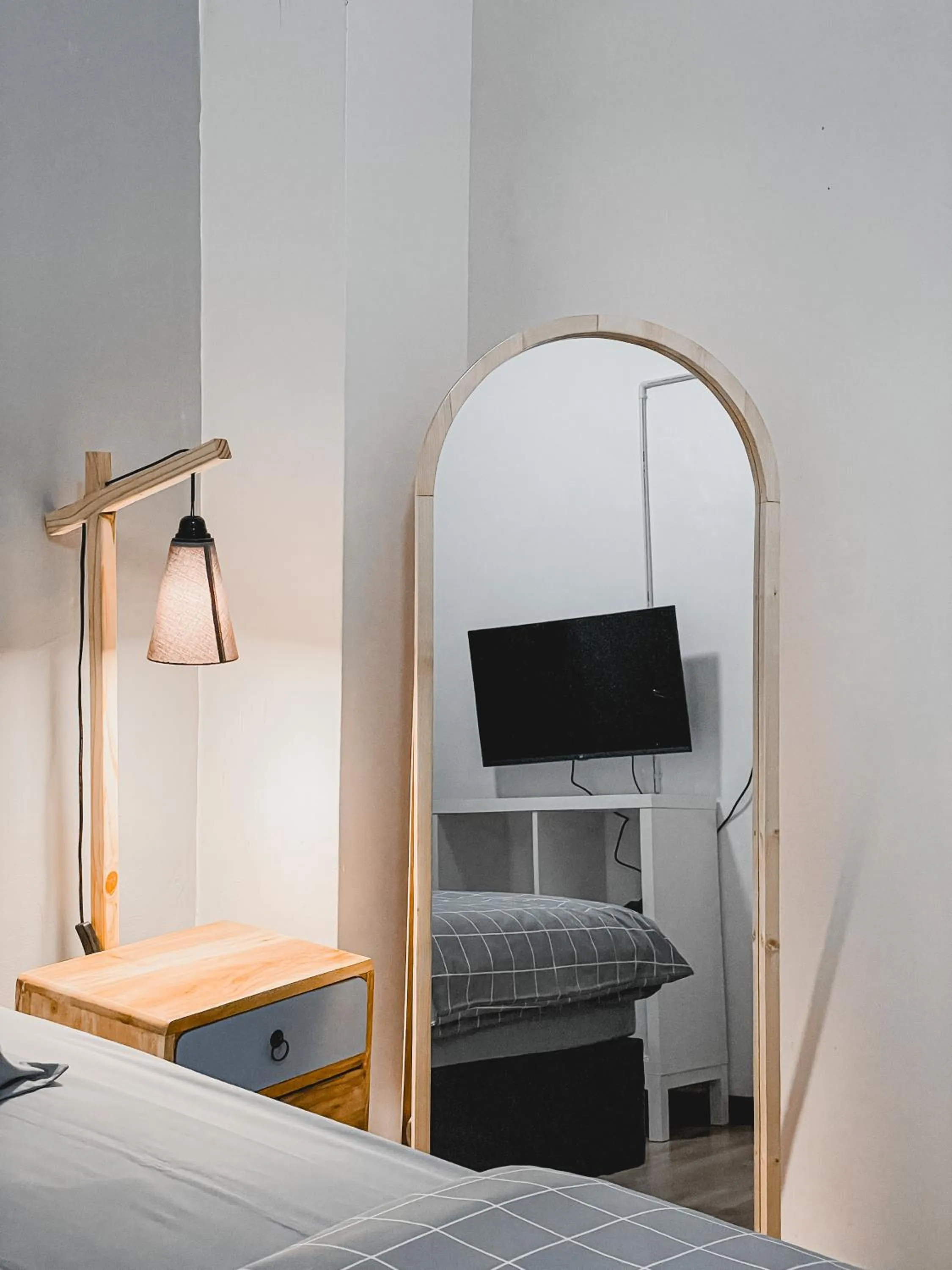 TV and multimedia, Bed in OstiC House