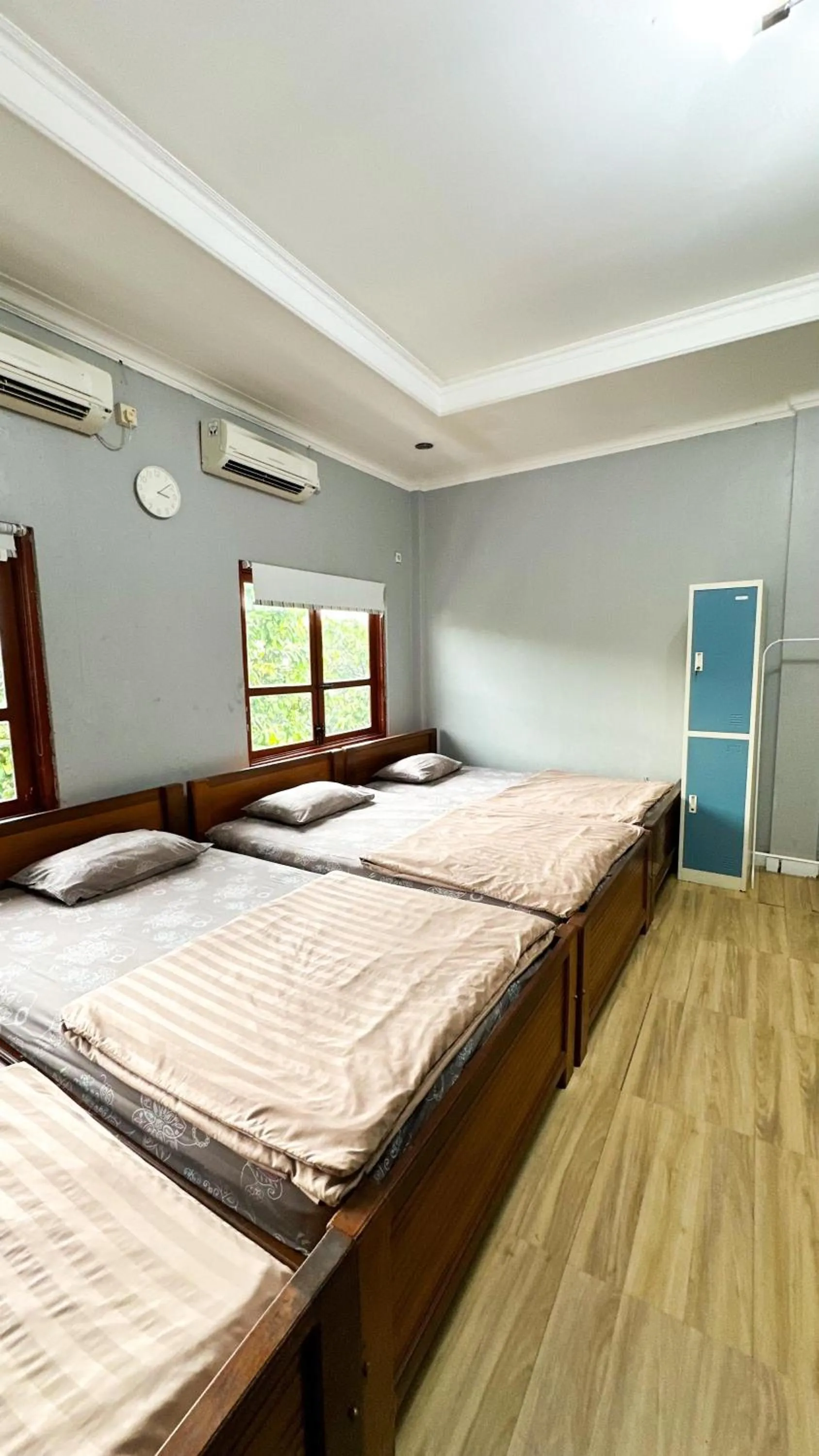 Bedroom, Bed in OstiC House