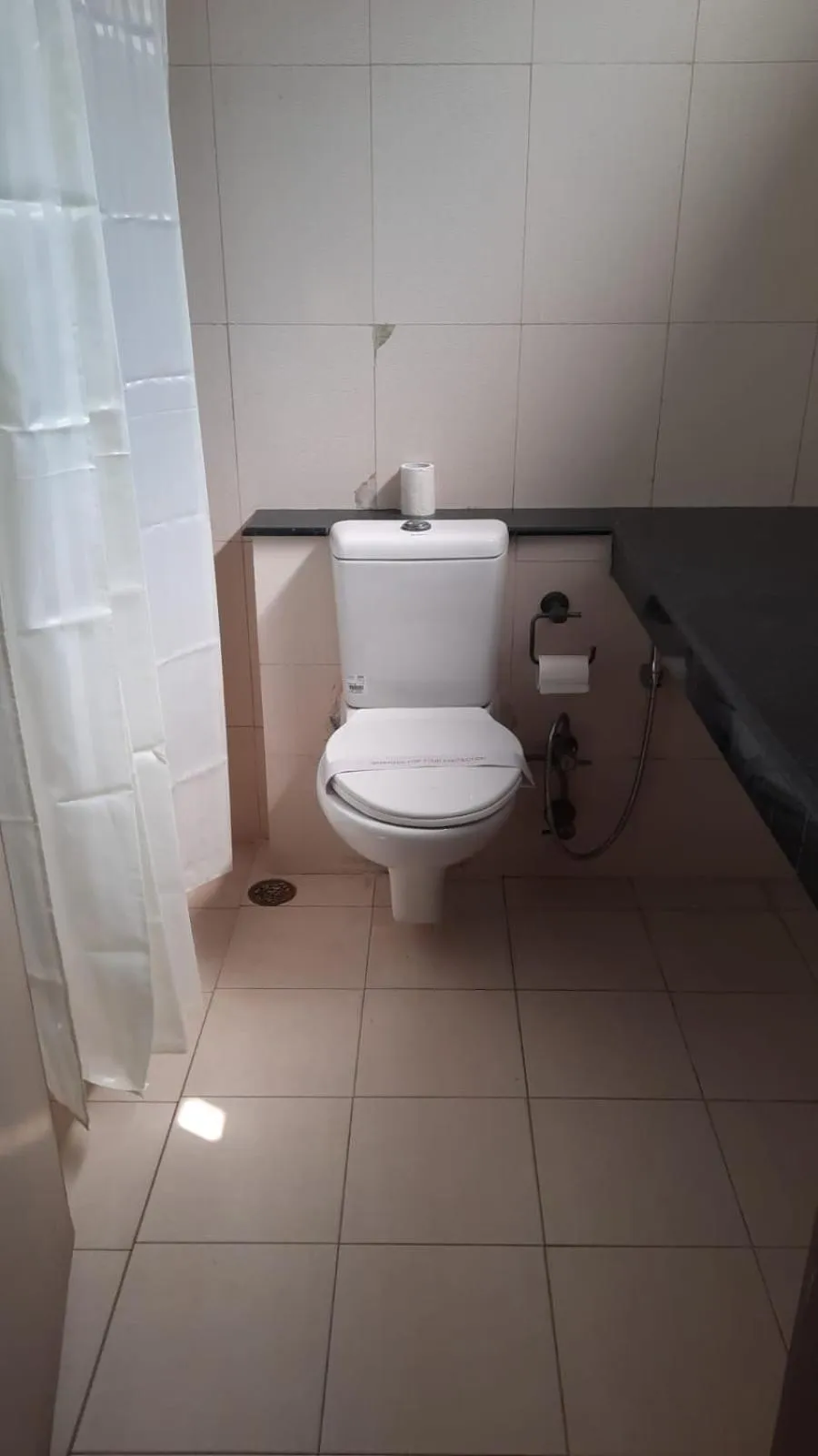 Bathroom in New Delhi YMCA Tourist Hostel