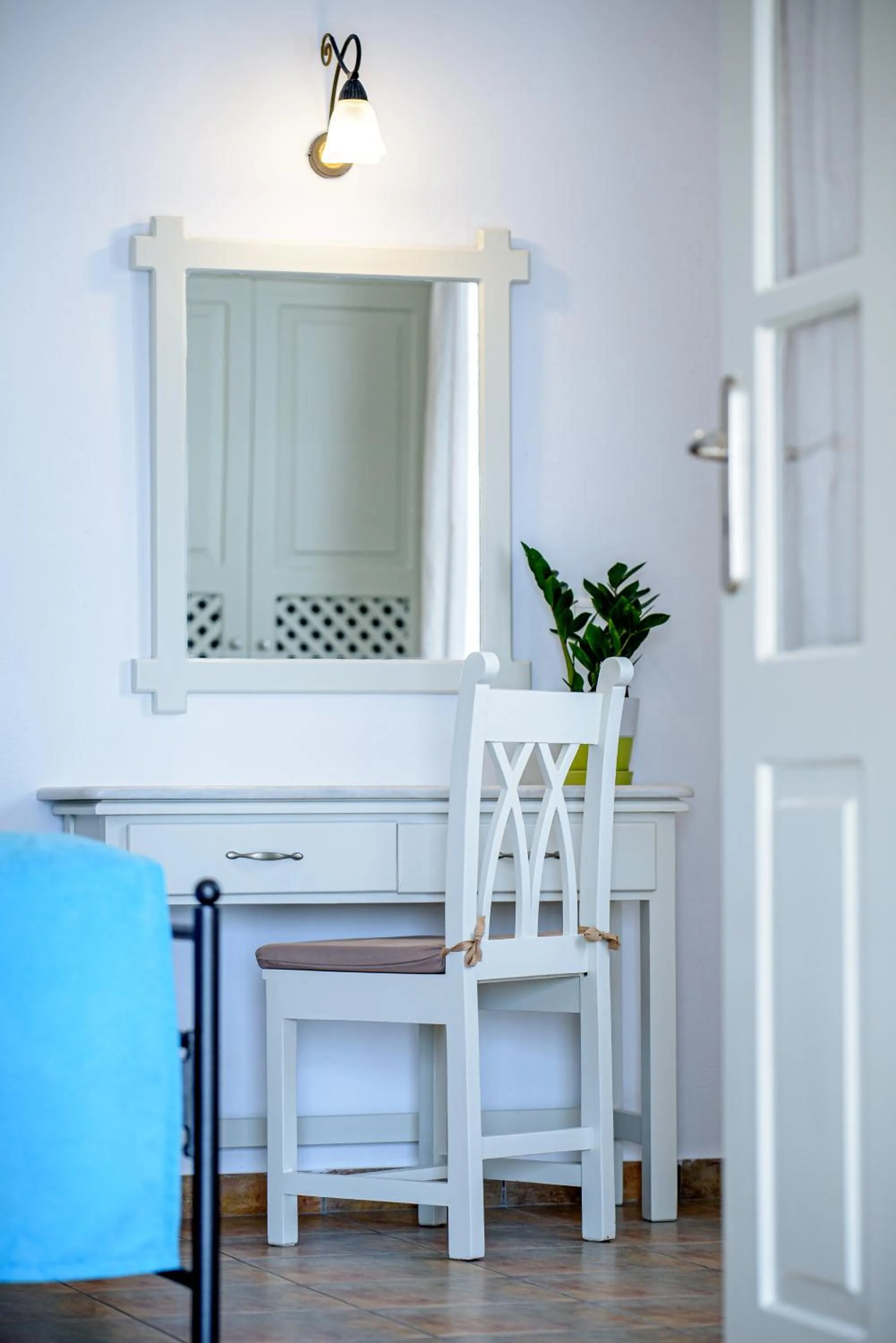 Decorative detail in En Plo Boutique Suites