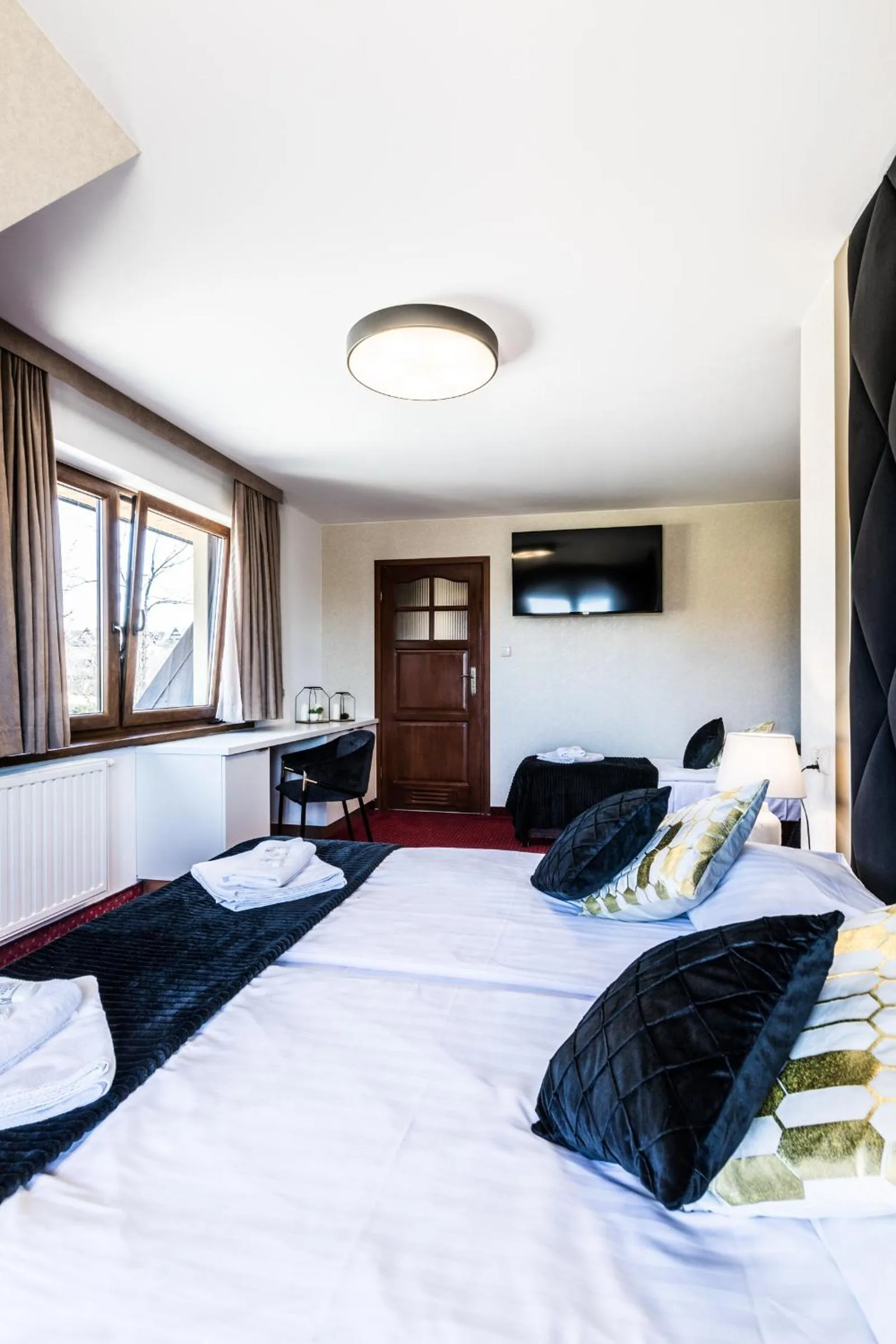 TV and multimedia, Bed in Dworek pod Giewontem - Jacuzzi & Sauna