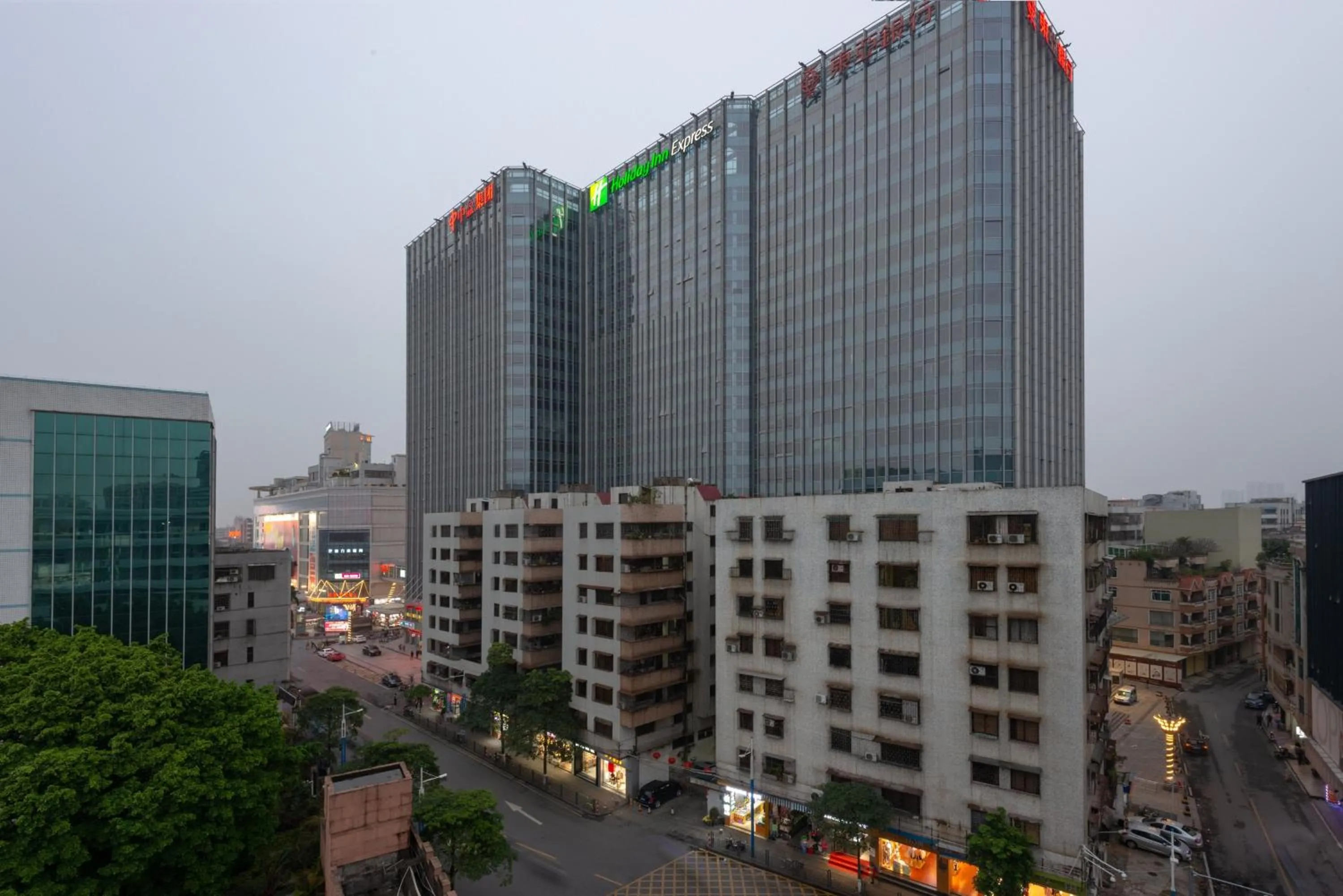 Property building in Holiday Inn Express Foshan Nanhai, an IHG Hotel