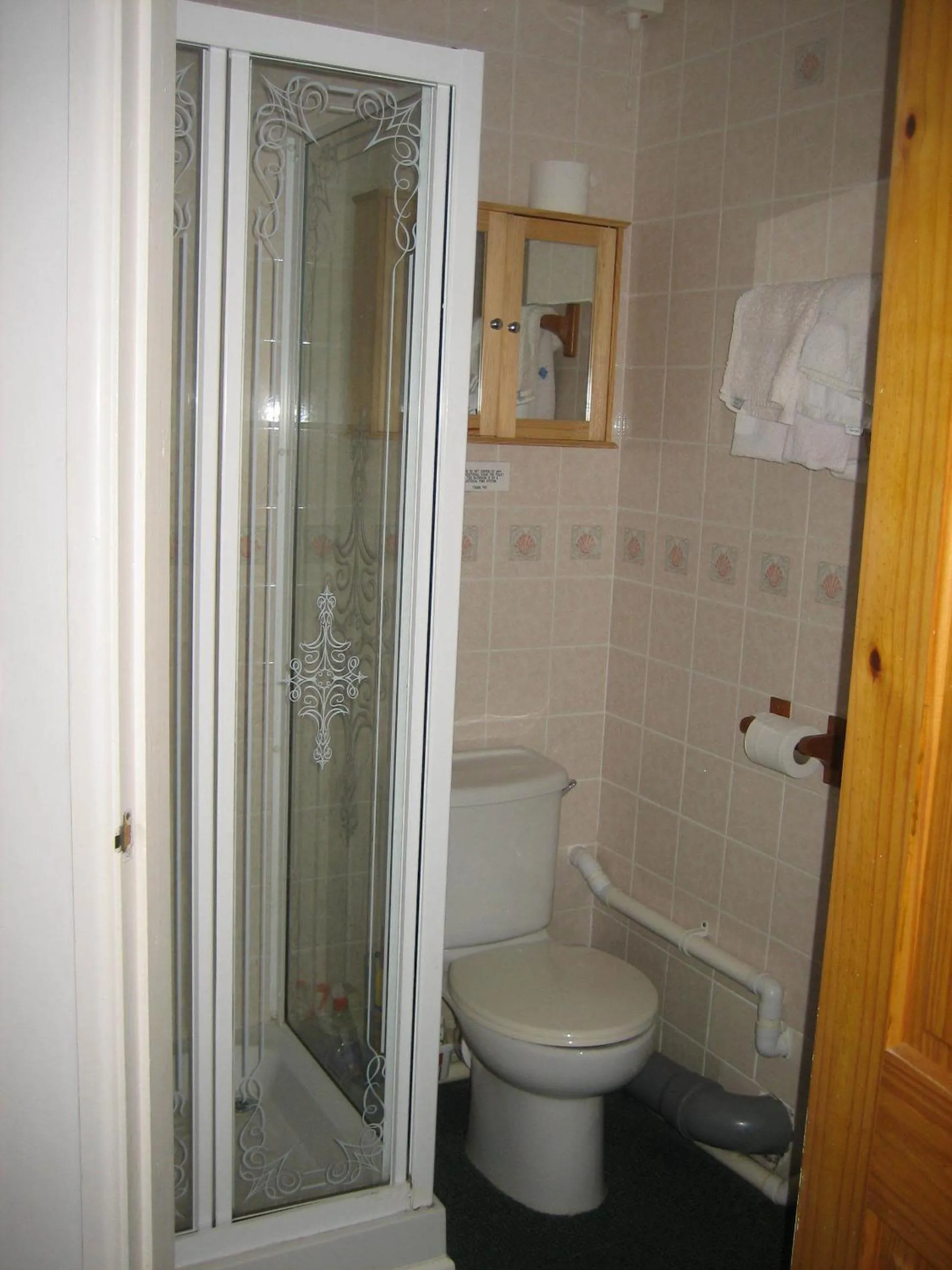 Bathroom in Four seasons Guest House