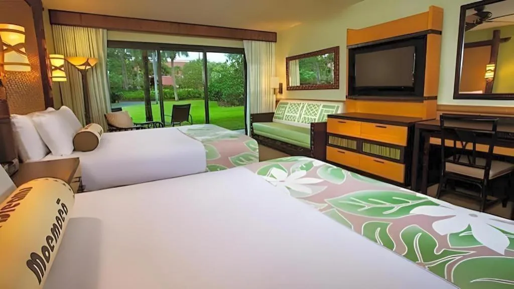 Bed in Disney's Polynesian Village Resort