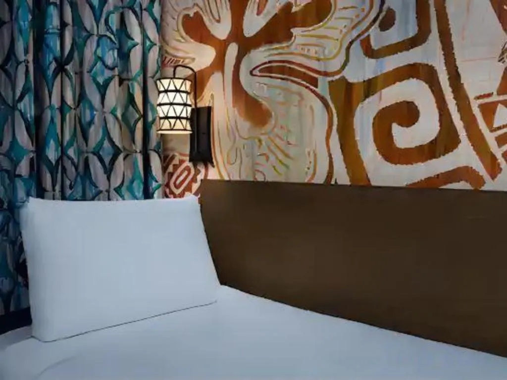 Bed in Disney's Polynesian Village Resort